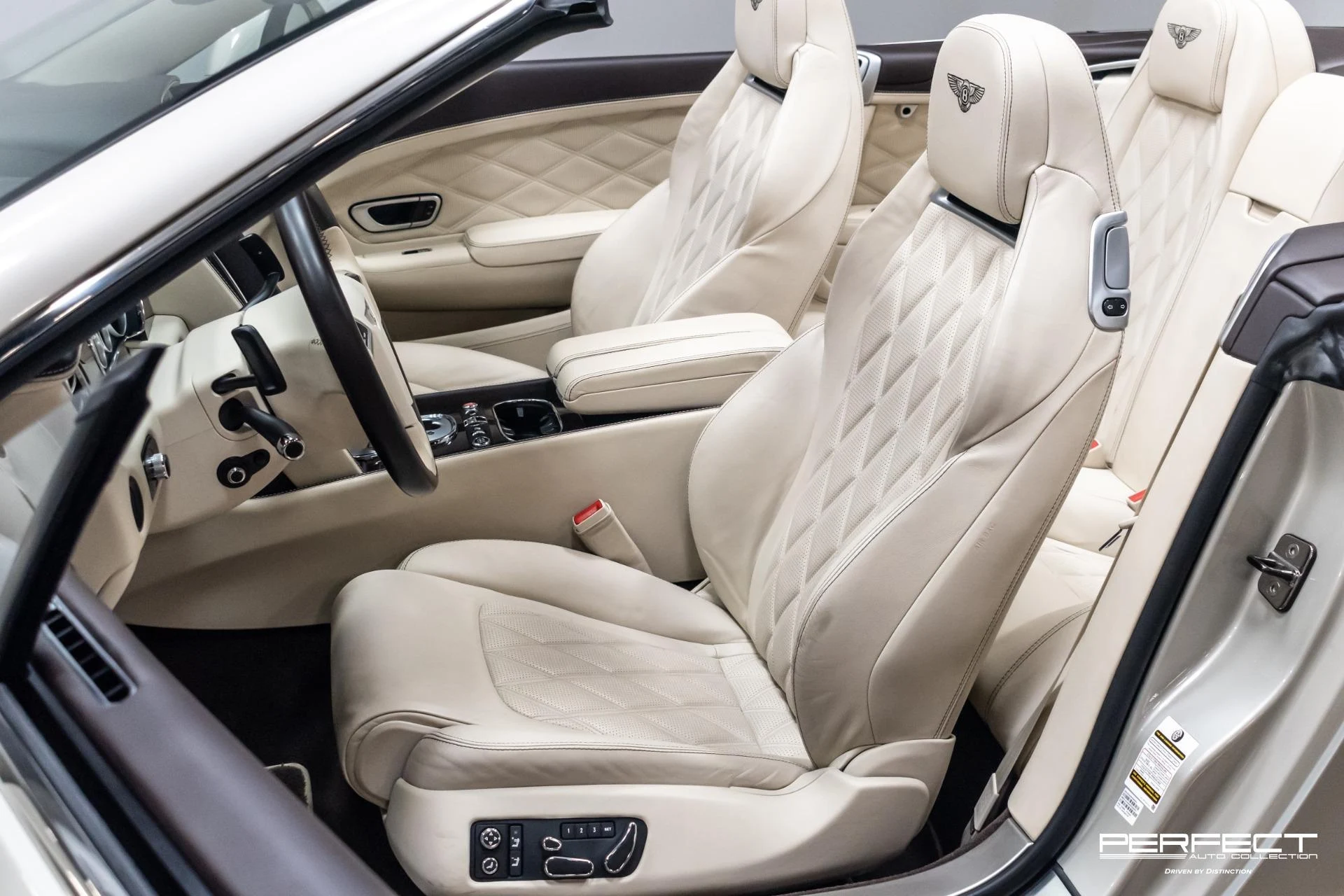 mph009_3604356963_Used_2013_Bentley_Continental_GTC_1715271600_cca5109947
