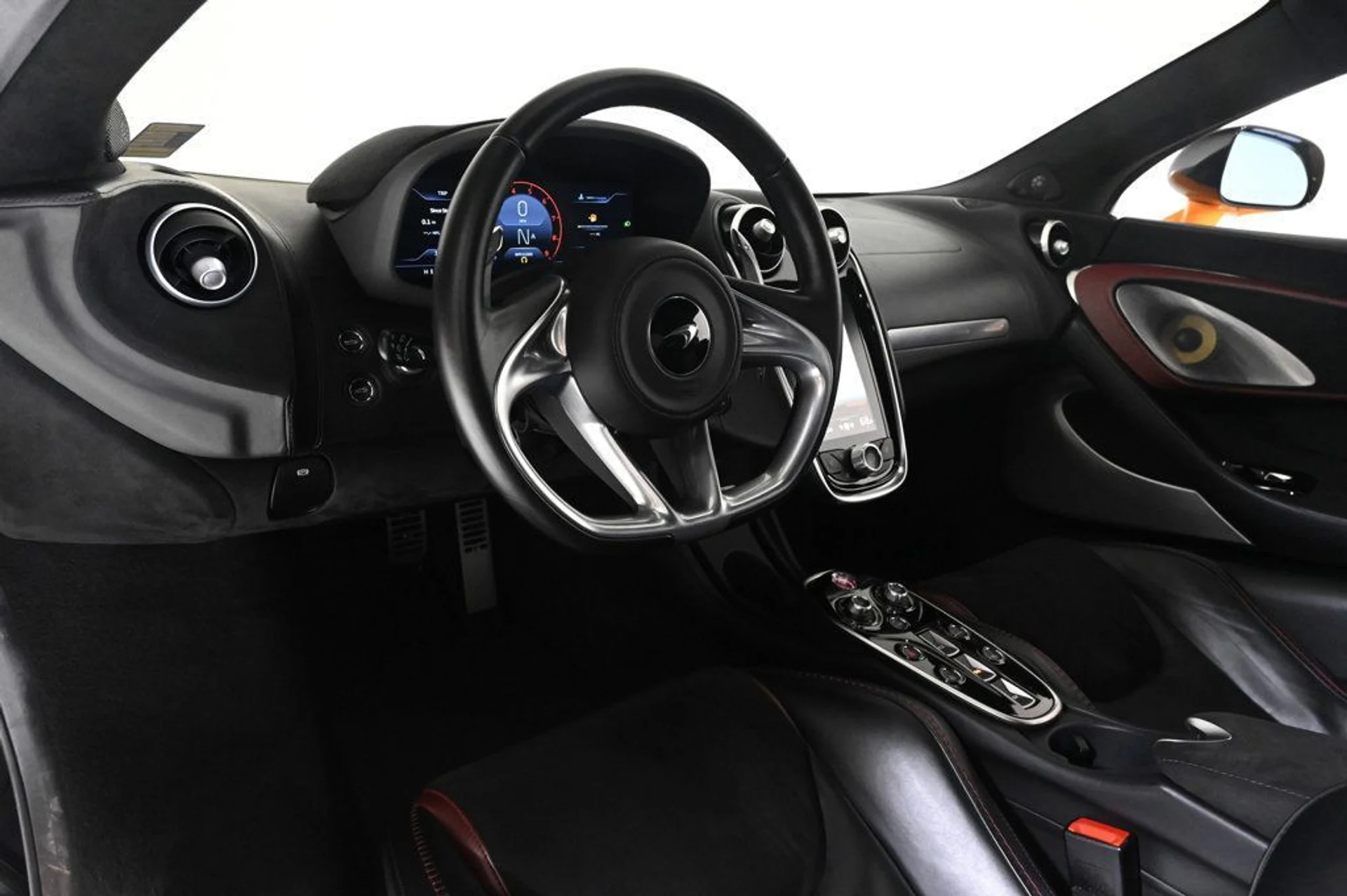 mph009_3619528745_used_2023_mclaren_gt_base_11350_22994891_9_1024_2bad64e2f9