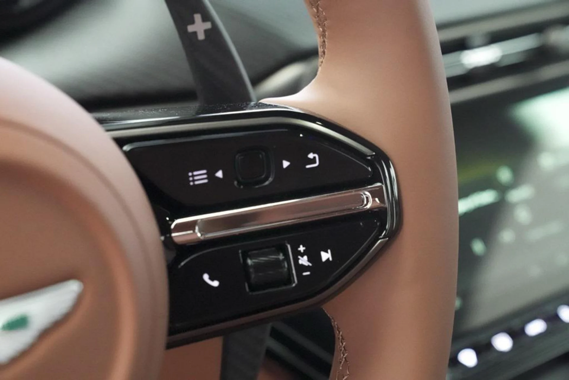 mph009_3647003854_BB_7h_I_Wrh_Ojz8psa9_UTMM_Sw_Ir_Rt_M_2b9b142a23