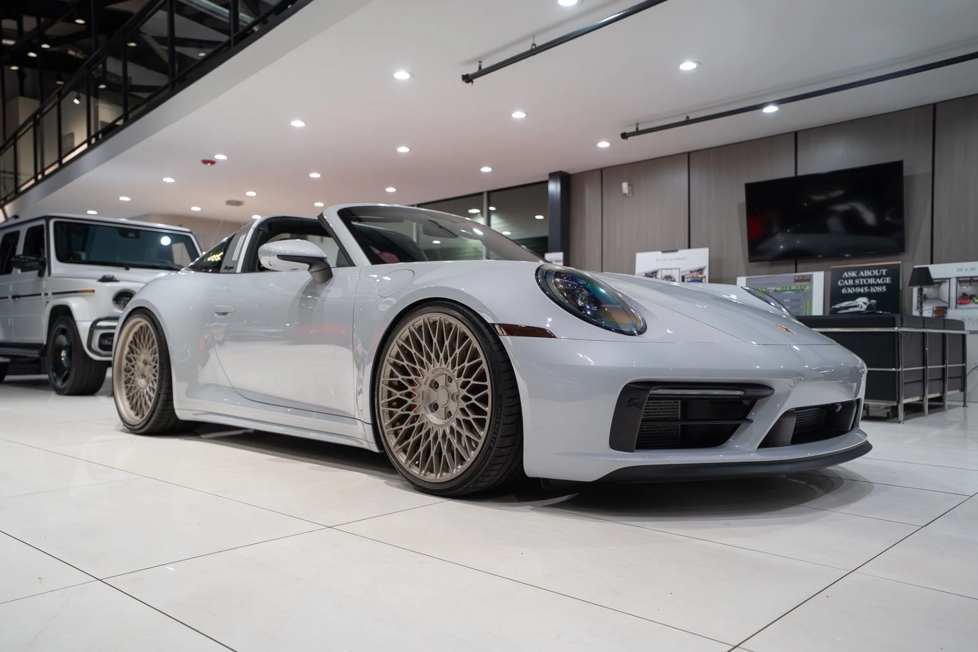 mph009_3659958144_11869_p10_l_8a29333776