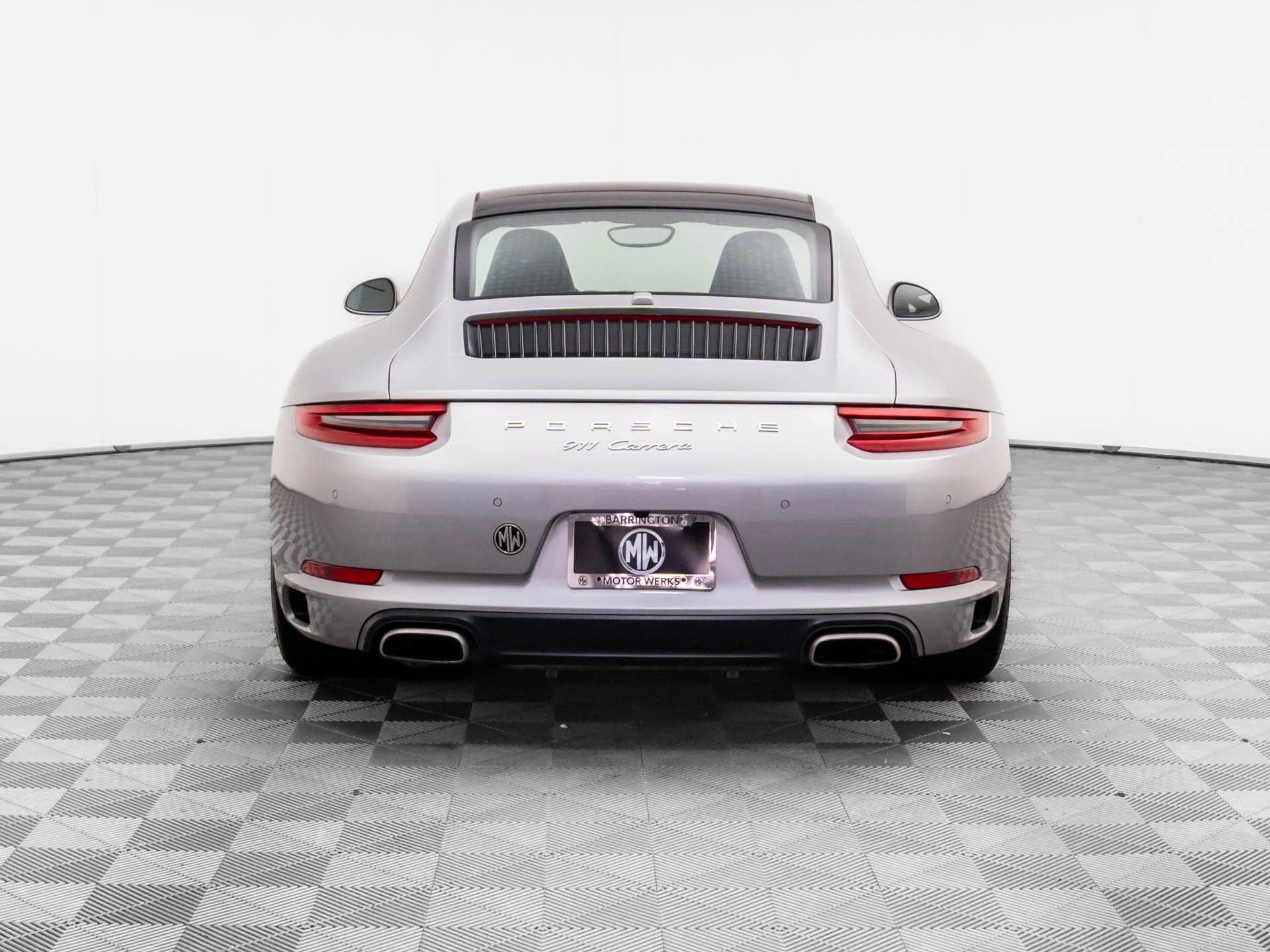 mph009_3668823418_3be6f568efcc9a5b75070bf795ae49ccx_58b1344110