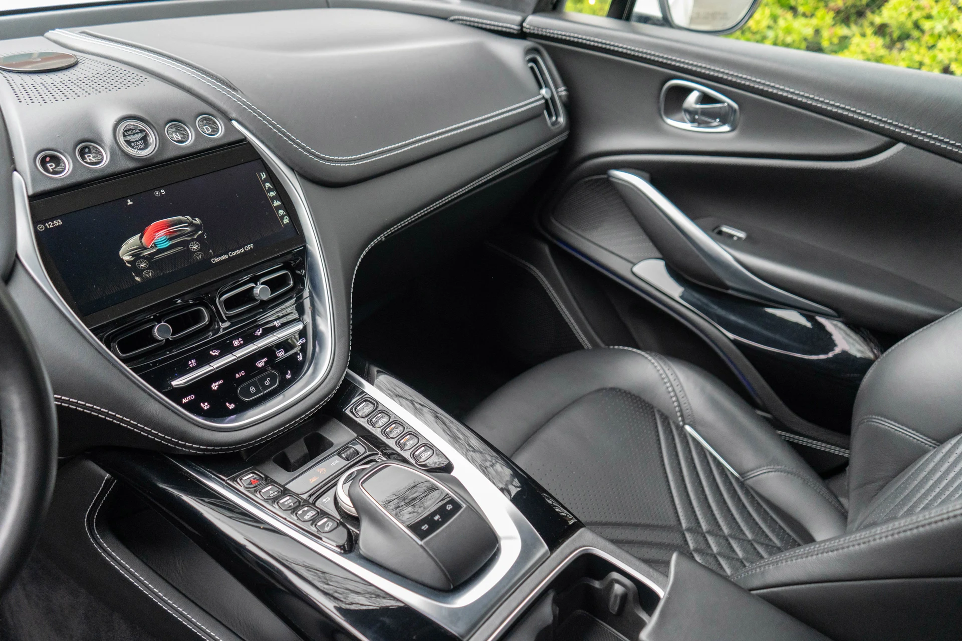 mph009_3670188247_10_0954934032