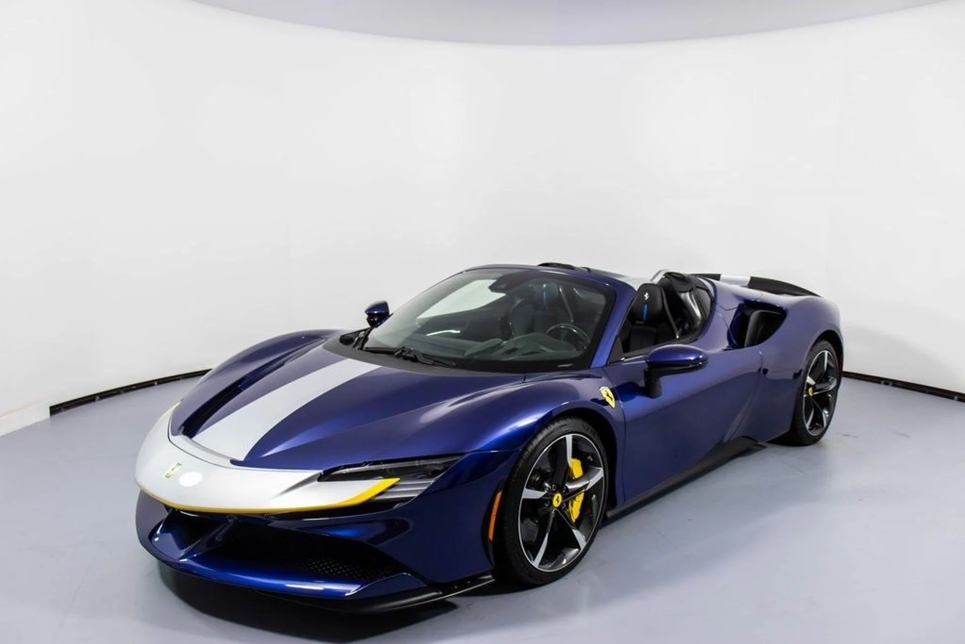 mph009_368048004_21b96154b0470620654551aed3bd8fdax_27b37e2d0e