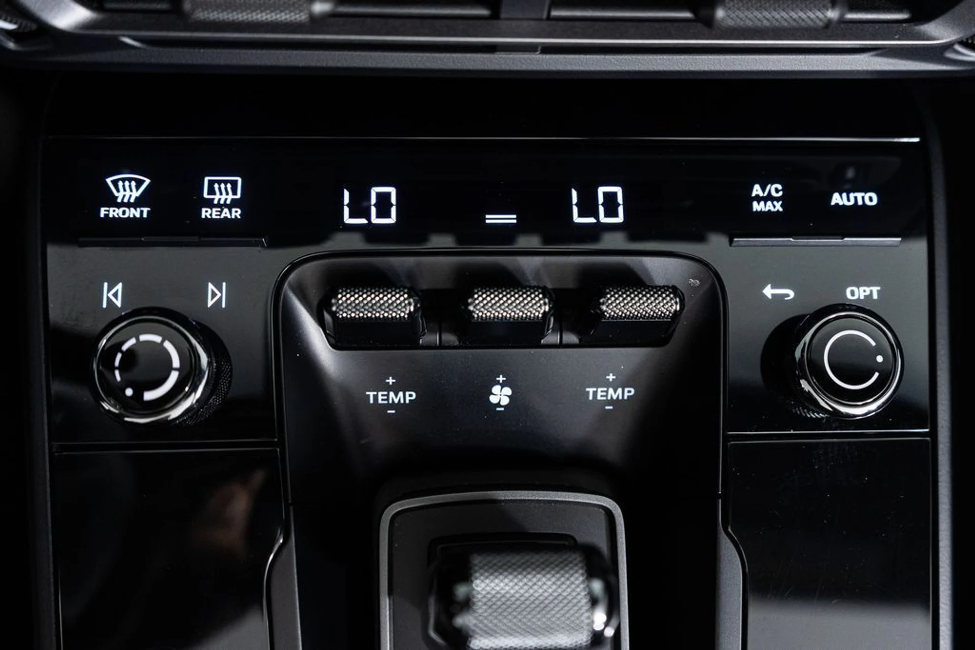 mph009_3688791435_10_25540156_691641f91ae50_150d57ec55