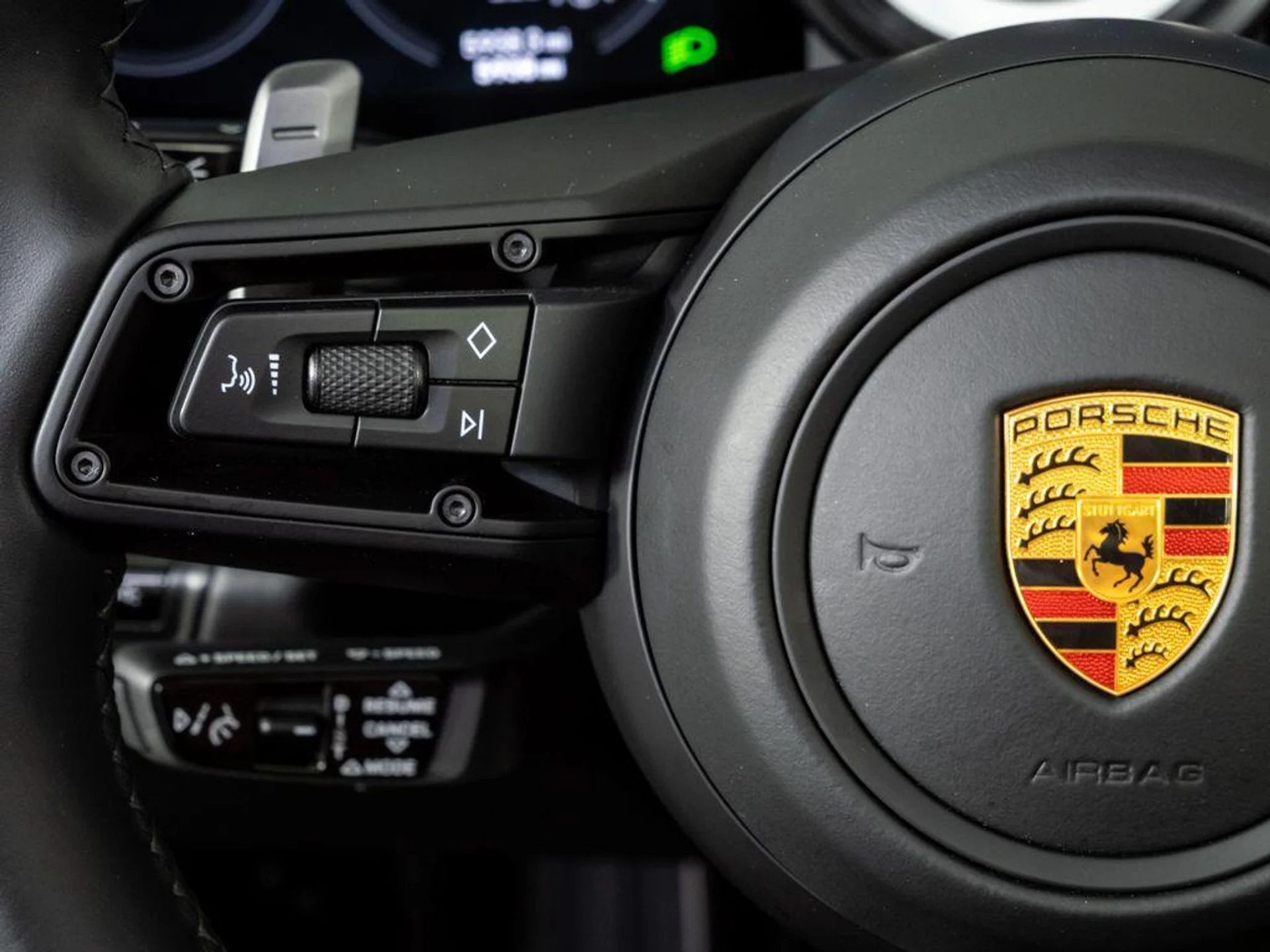 mph009_368968524_g_Sl_D_De_Pw_Zj5_Z0_Ne_Cvk_YIAP_4r_YUU_fc4e5aad33