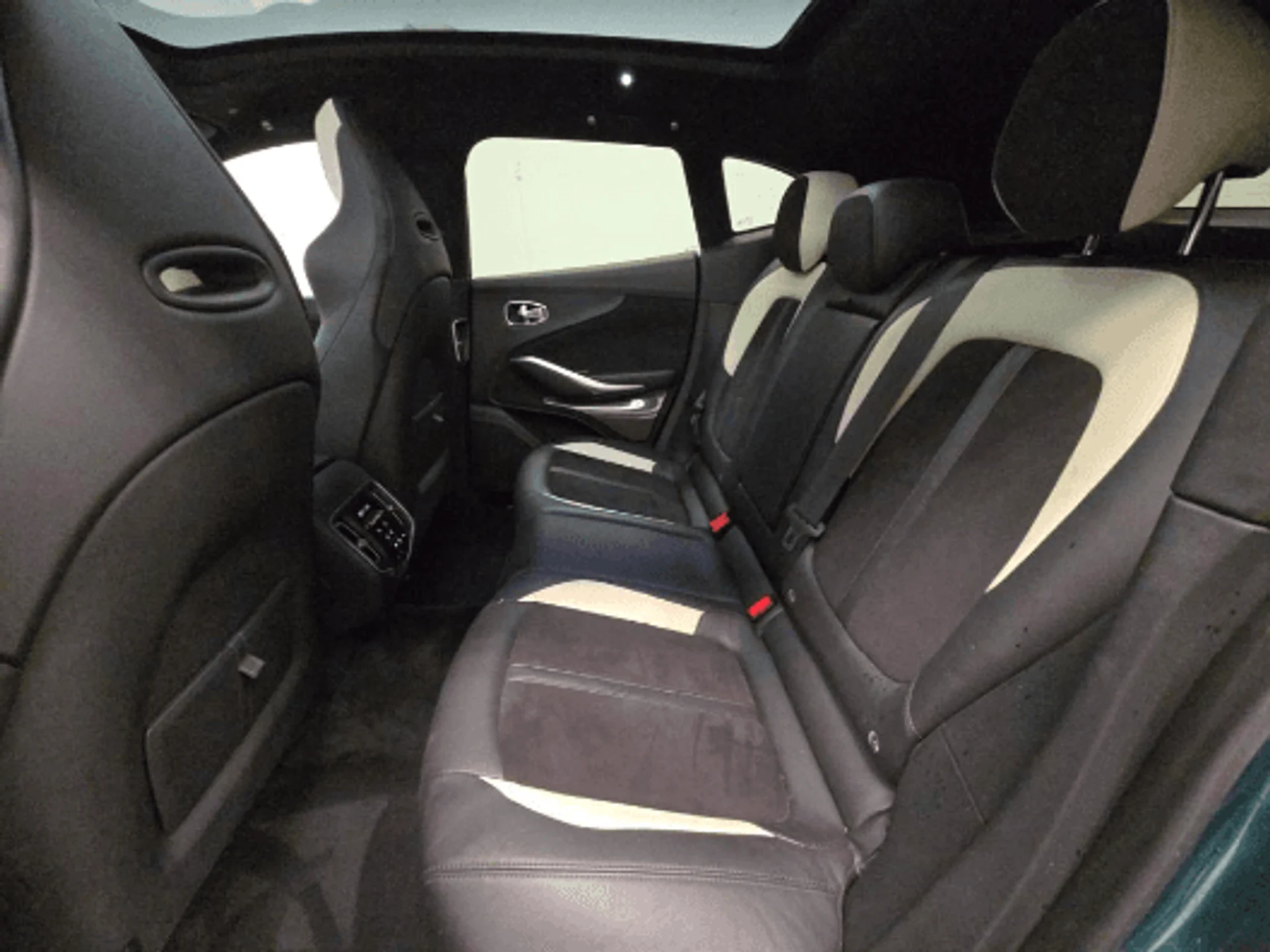 mph009_3689856993_0820il37yrcifis75lvu9s7lo4g2_c4247e8a7a