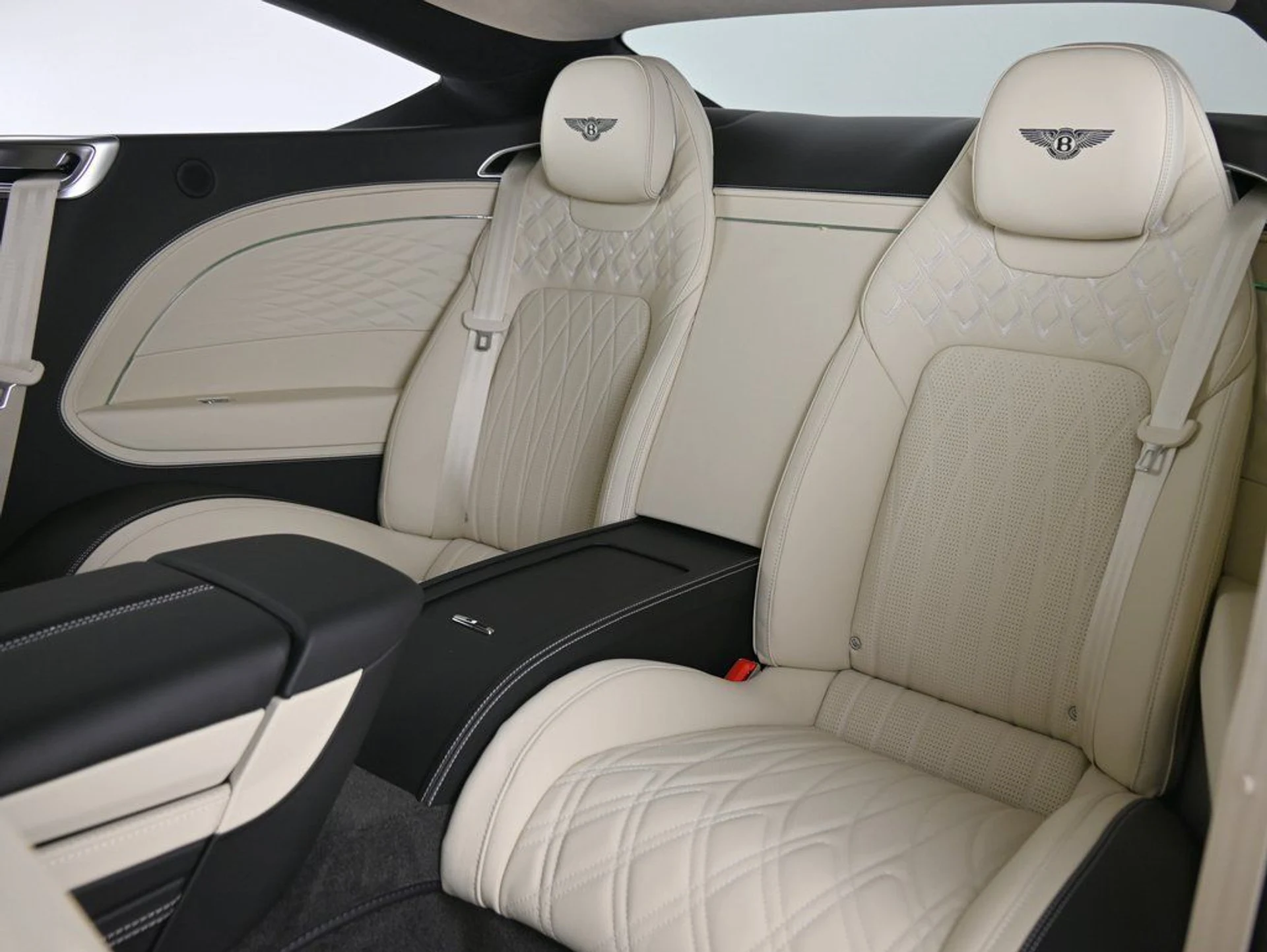 mph009_3693113596_294d2214d28ef8218054030483b46b9c_674ead9f9c