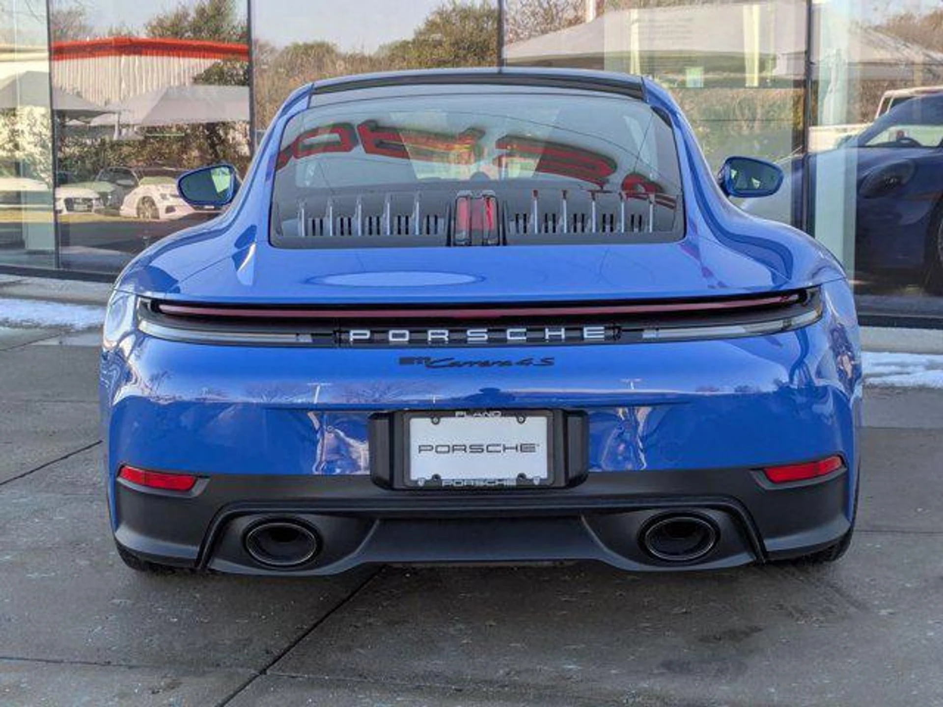 mph009_3705974639_LG_Yj7doi_V1_Dw_Y_In5_Hx_Dg_I31z_Pw_6a251c2e31