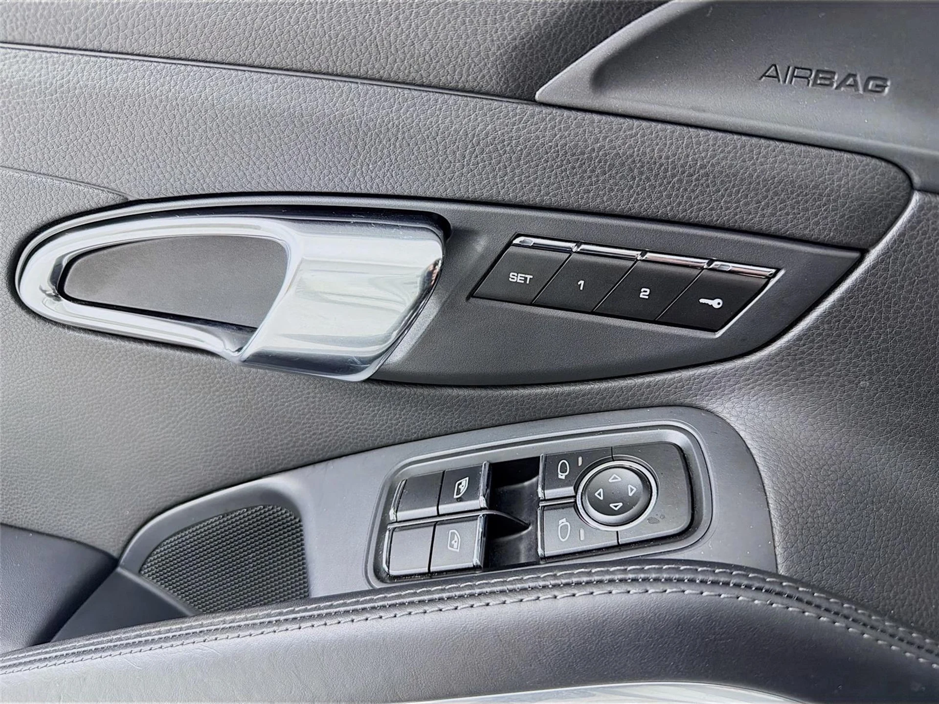 mph009_3707902685_b5afce66c7e990c9dada0381f28b1a38_7168f3bf6a