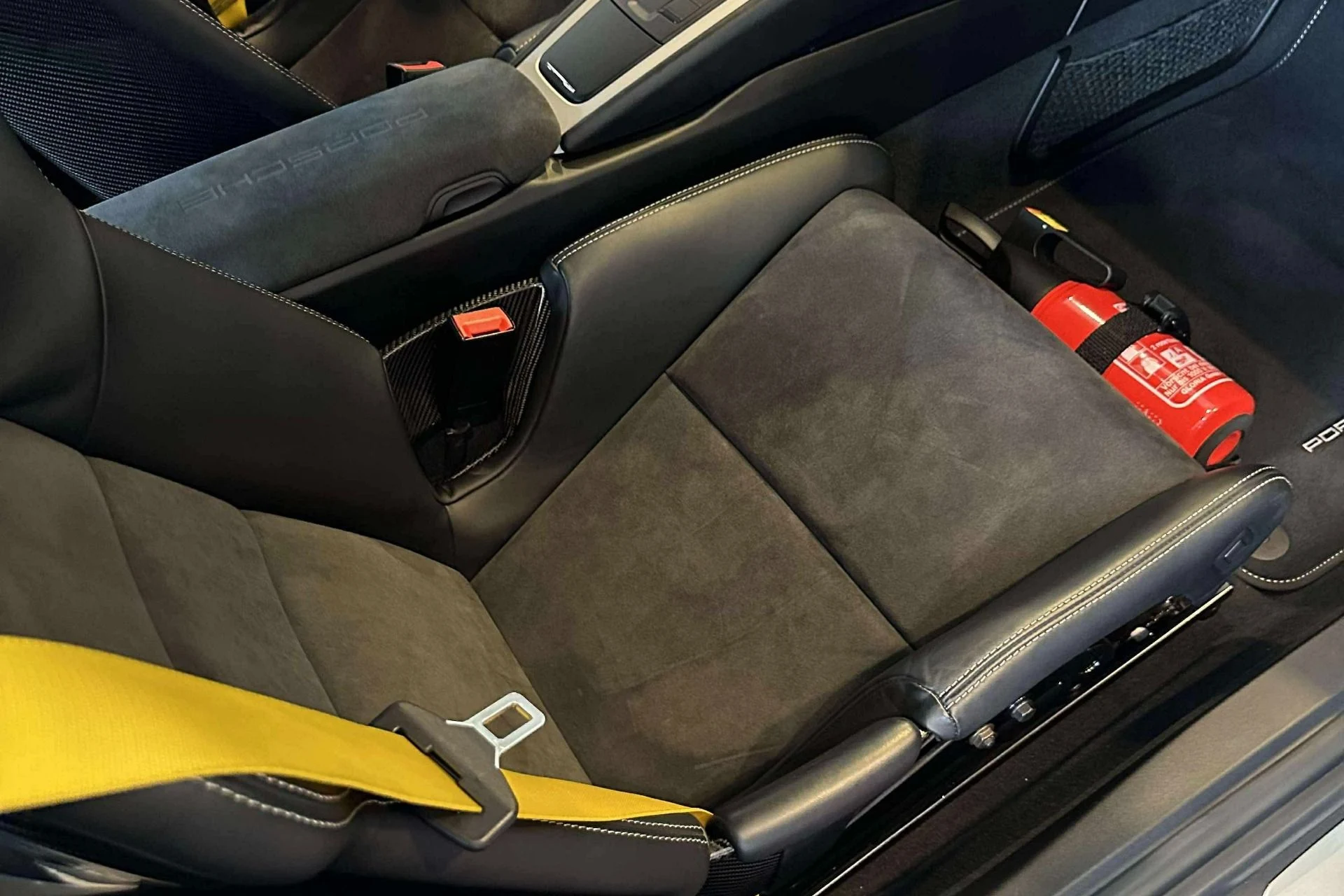 mph009_3714909594_Used_2015_Porsche_911_GT_3_1748465806_85195695be