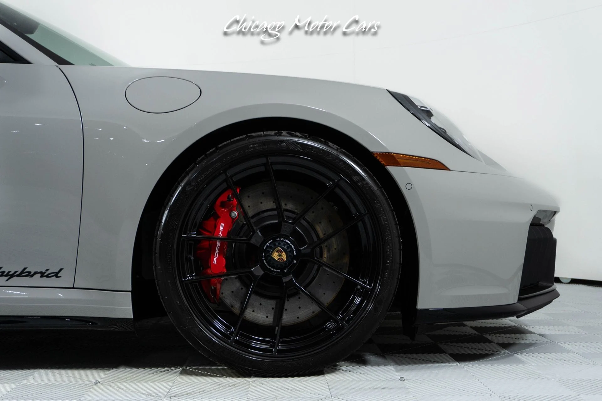 mph009_3718342981_13072_p10_l_f15b36496b