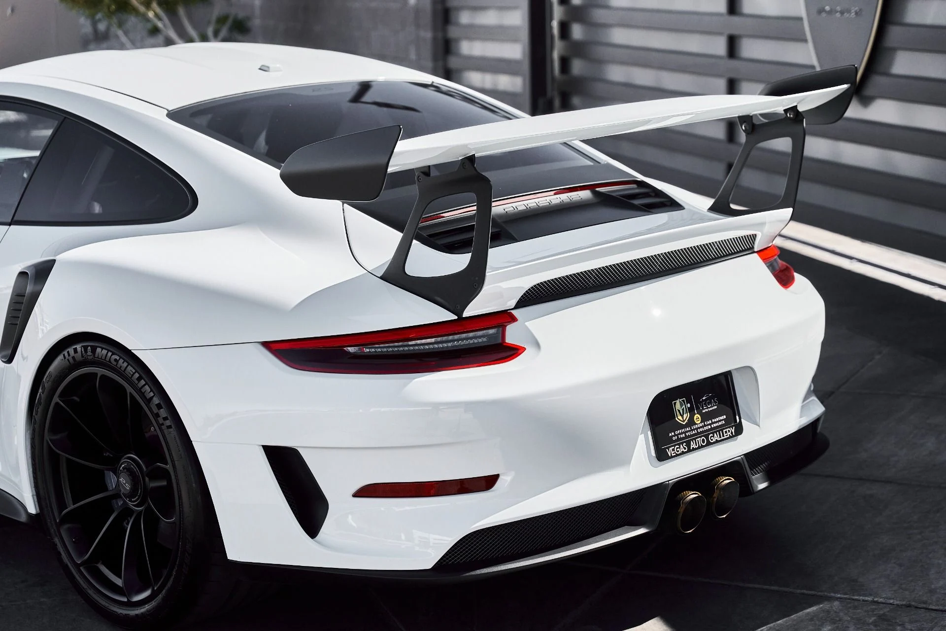 mph009_3723558168_Used_2019_Porsche_911_GT_3_RS_1780421791_f35b0400fe
