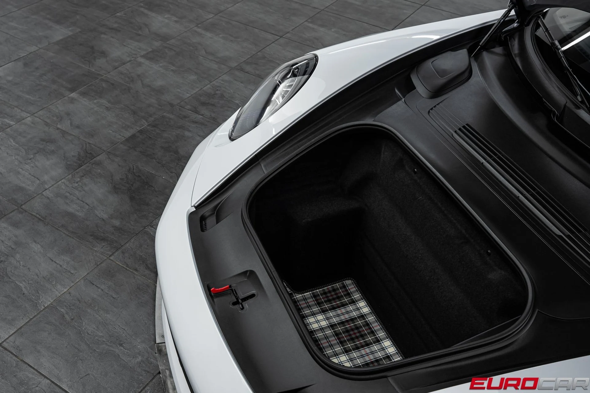 mph009_3734204303_127cee61_8b6a_403f_9706_62d99e480247_f16a08b295