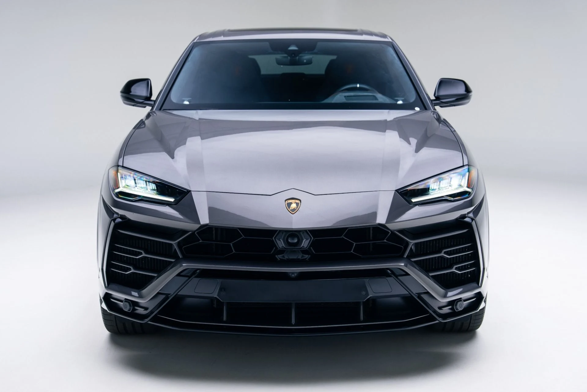 mph009_3737829552_Used_2021_Lamborghini_Urus_1764807920_c4cd9a0d64