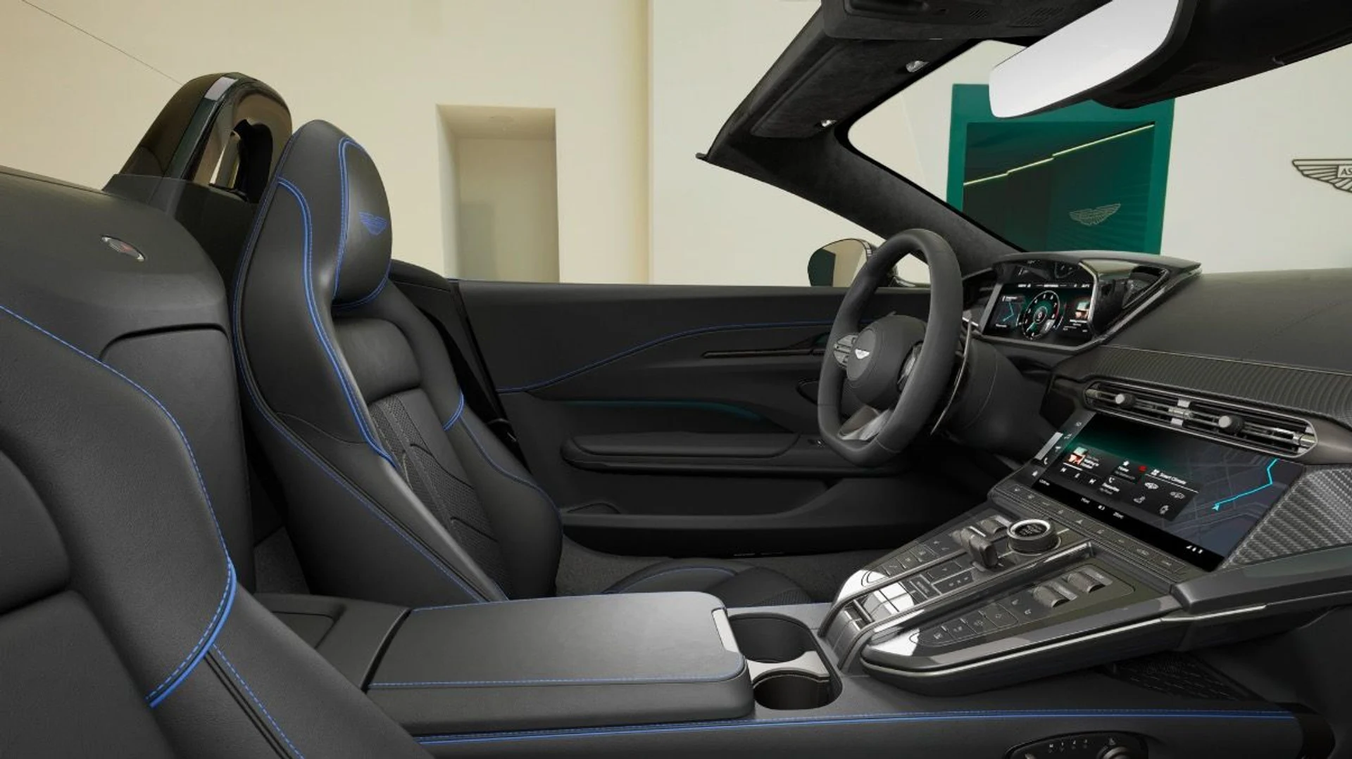mph009_3743138640_New_2026_Aston_Martin_Vantage_Roadster_1790019080_ebf53ad417