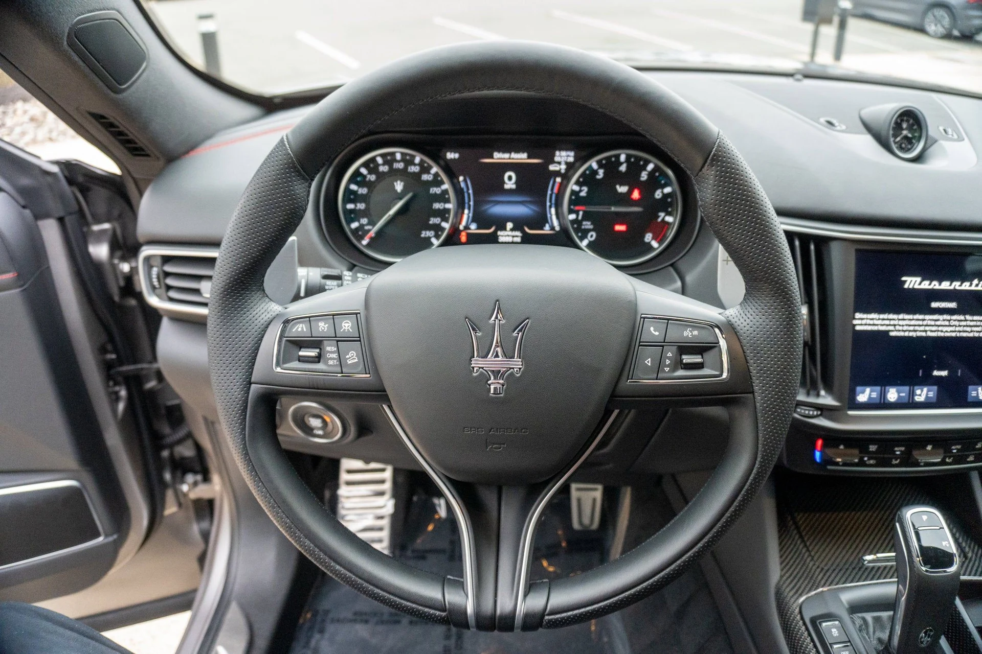 mph009_3746322944_18a6d5e9cad84beab8289187bf5cbc41_974e29c711