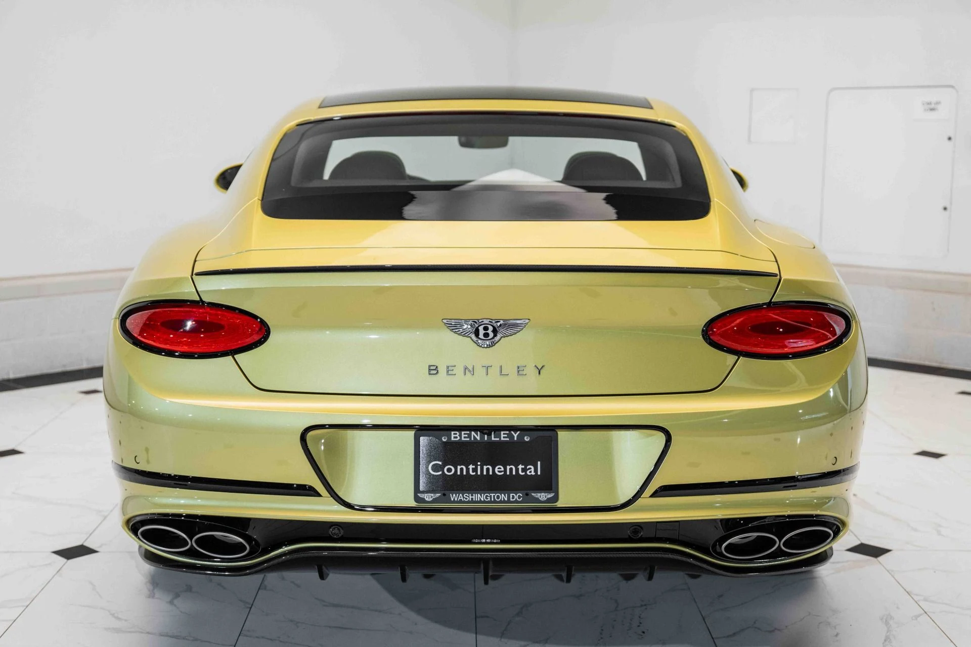 mph009_3746652682_Used_2024_Bentley_Continental_GT_Speed_1718899398_fdbab3ea17