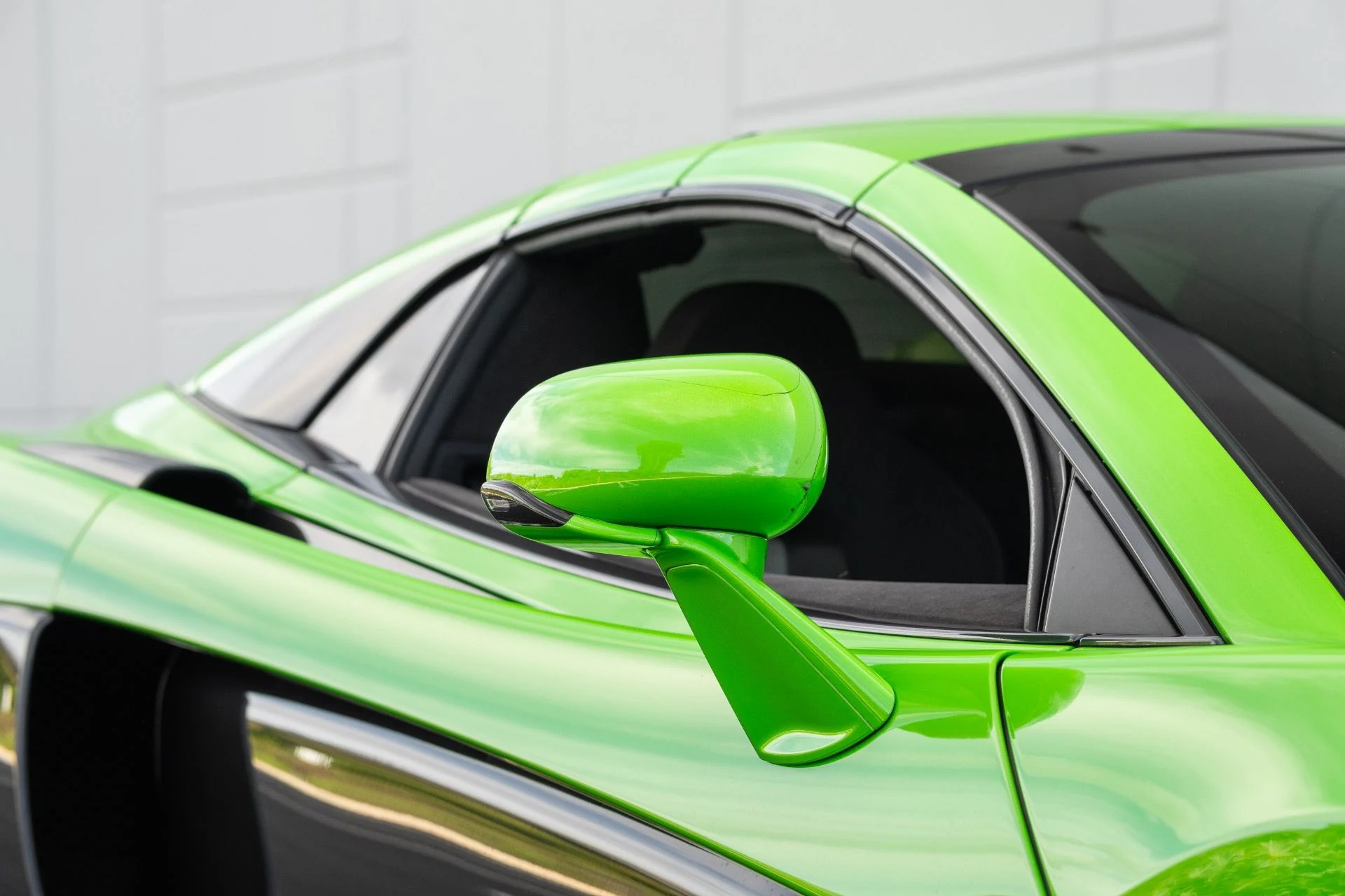 mph009_375463258_Used_2018_Mc_Laren_570_S_Spider_1773949539_8aafa8a0b7