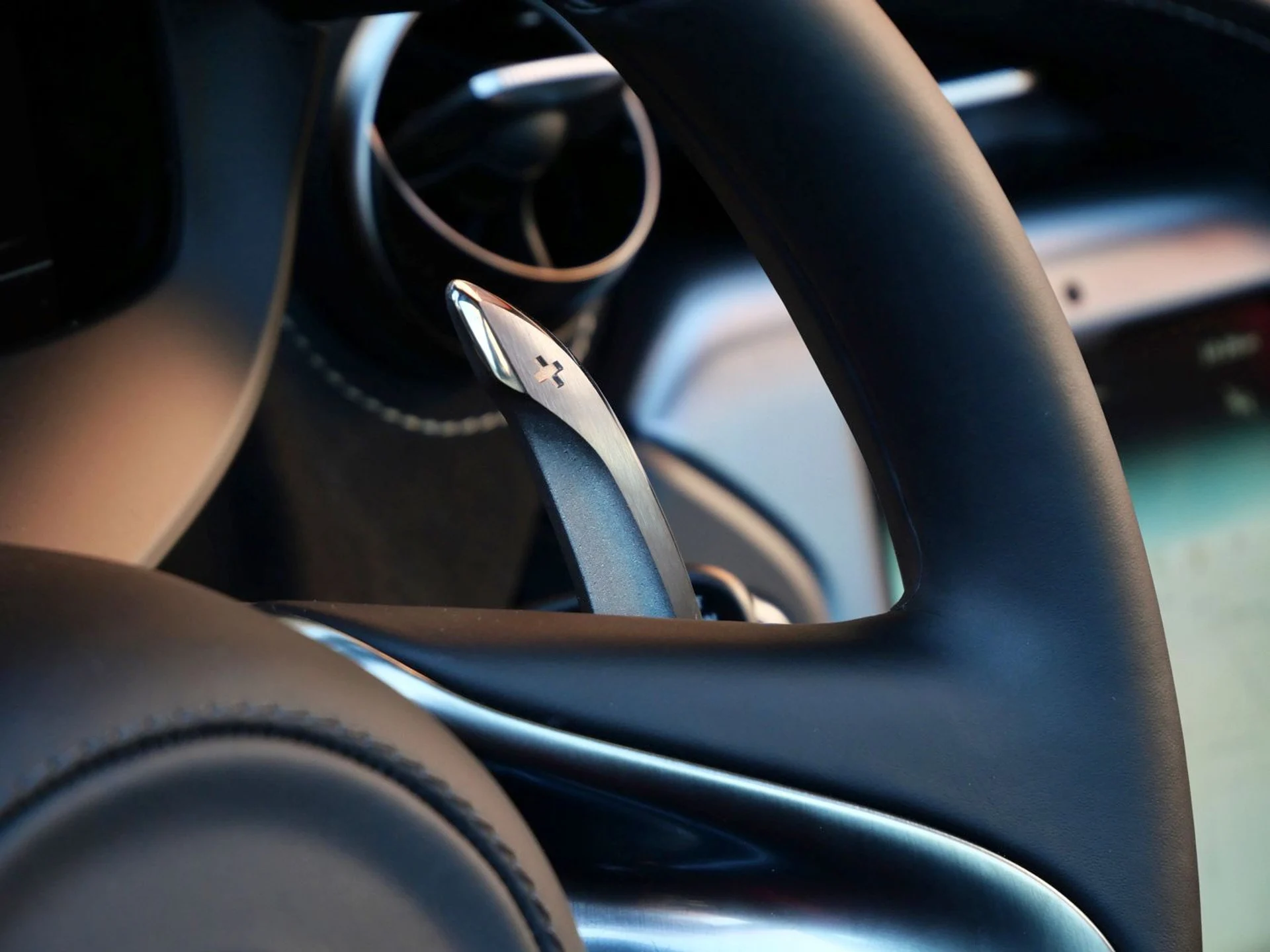 mph009_3754852399_2ec44f2e2f99c3e45ea82b005498dd78x_7f9a2002c9