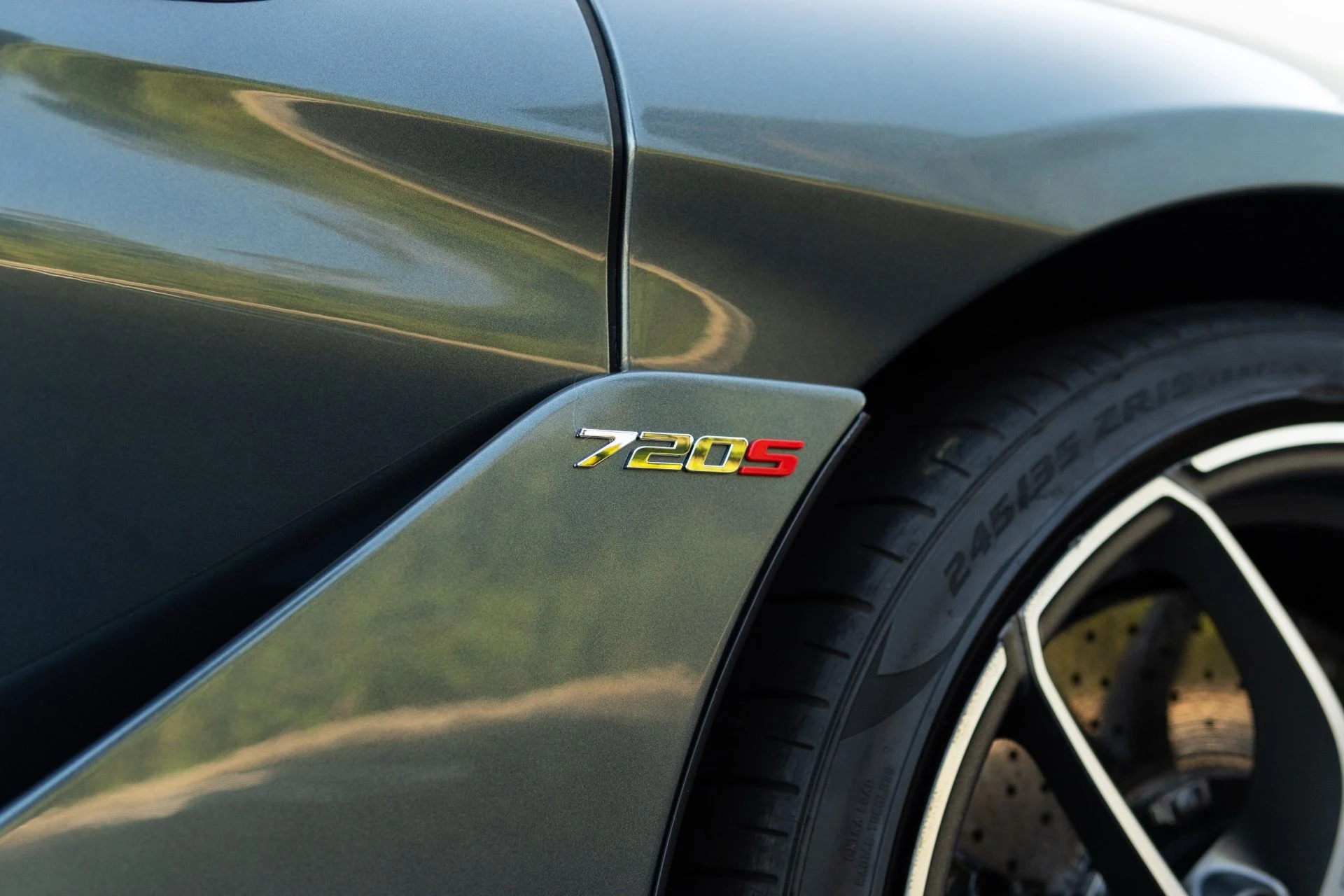 mph009_3755552778_Used_2020_Mc_Laren_720_S_Spider_1766779807_73e08c7230