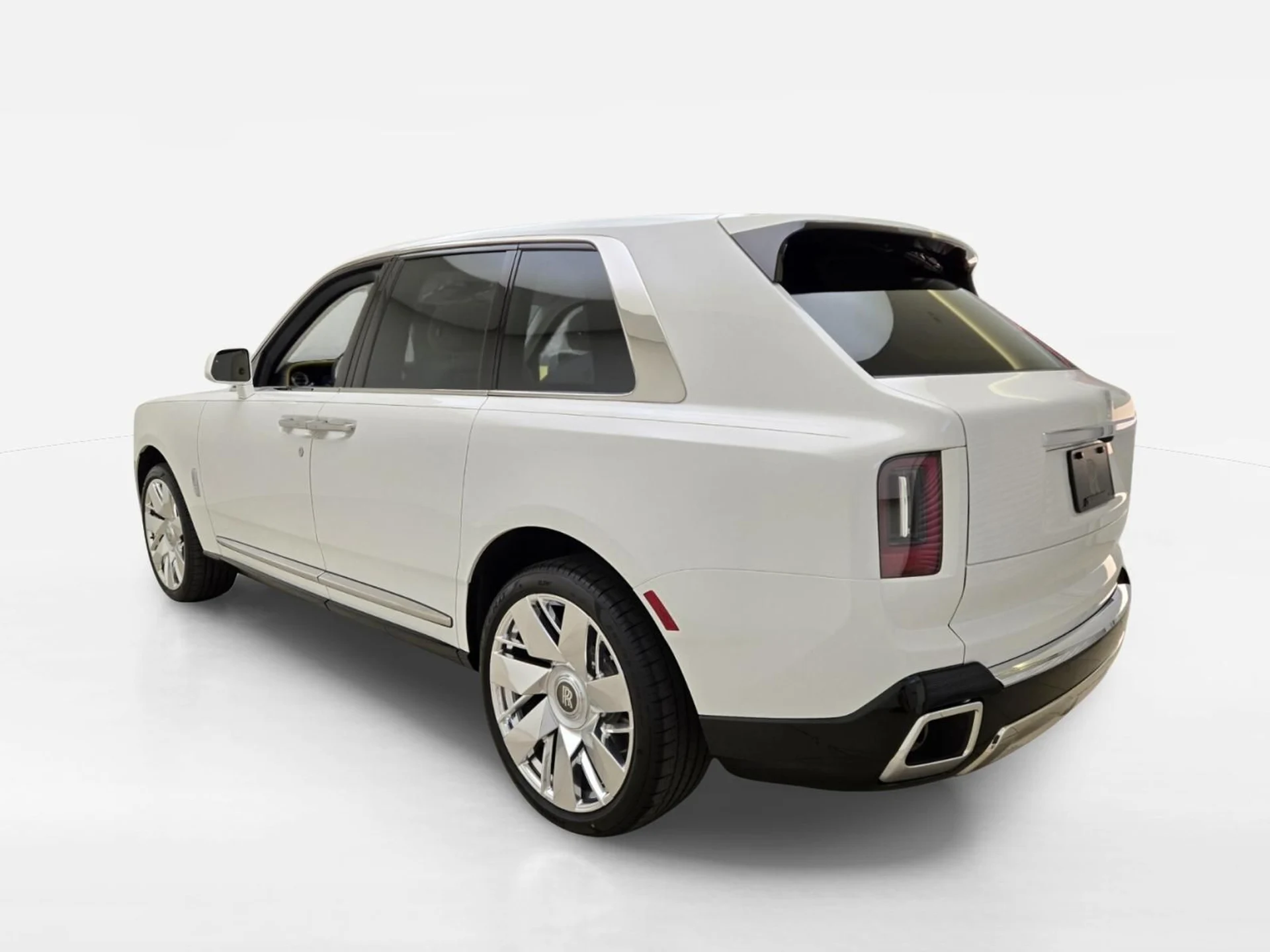 mph009_3760179912_New_2027_Rolls_Royce_Cullinan_1792818902_c876f6aaa5