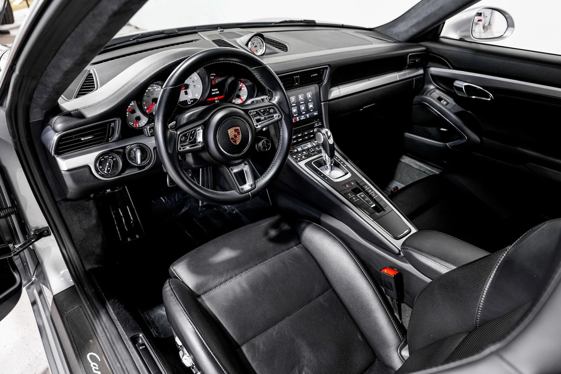 mph009_3763329097_709de58a468d355d494c591a748970ebx_6d2edd09c6