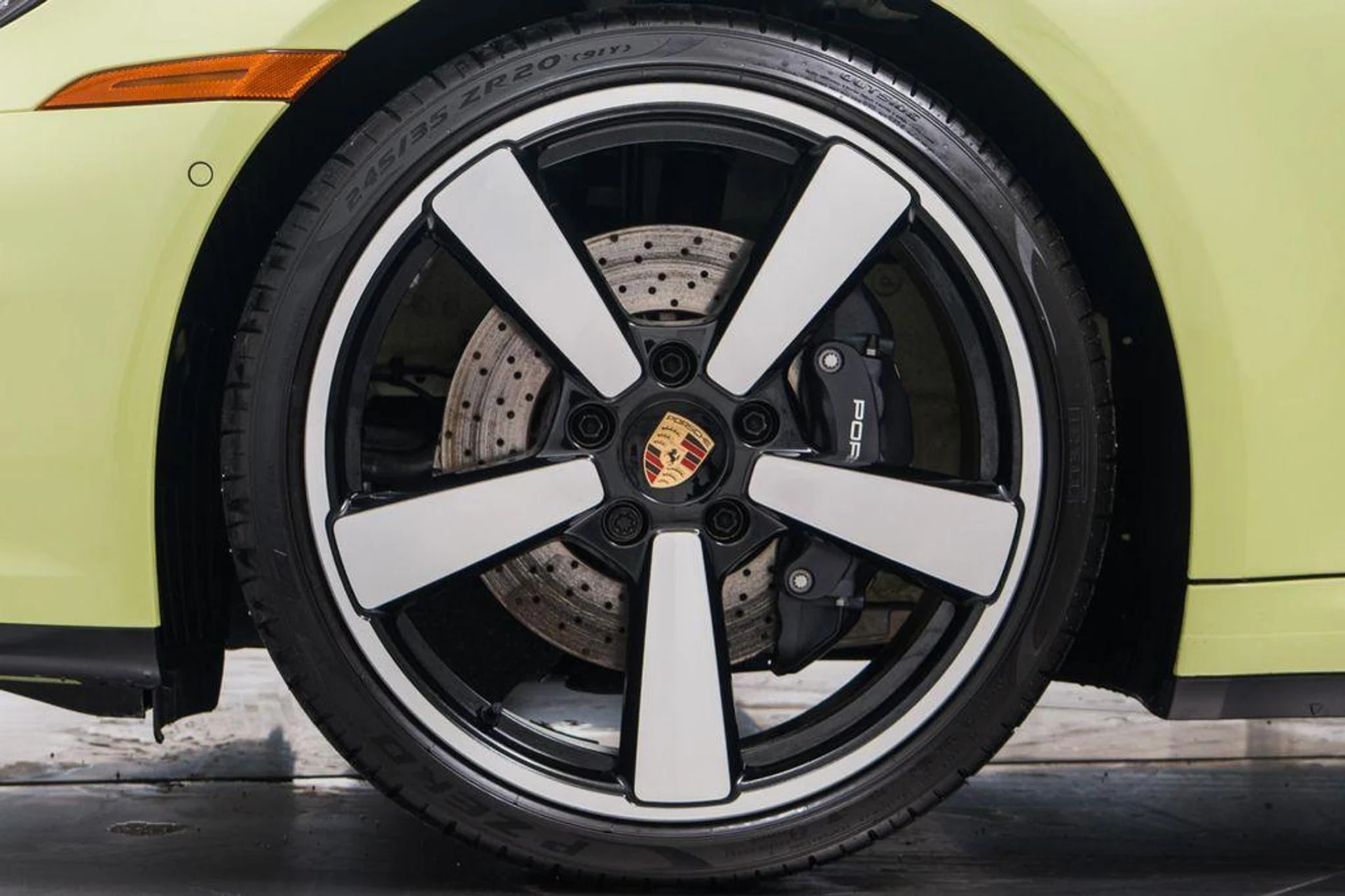 mph009_3768122151_9uxq0_Anr_Zc_NZ_Kp_HQ_9_O9_Zc3r_D_Lkg_1aee824642