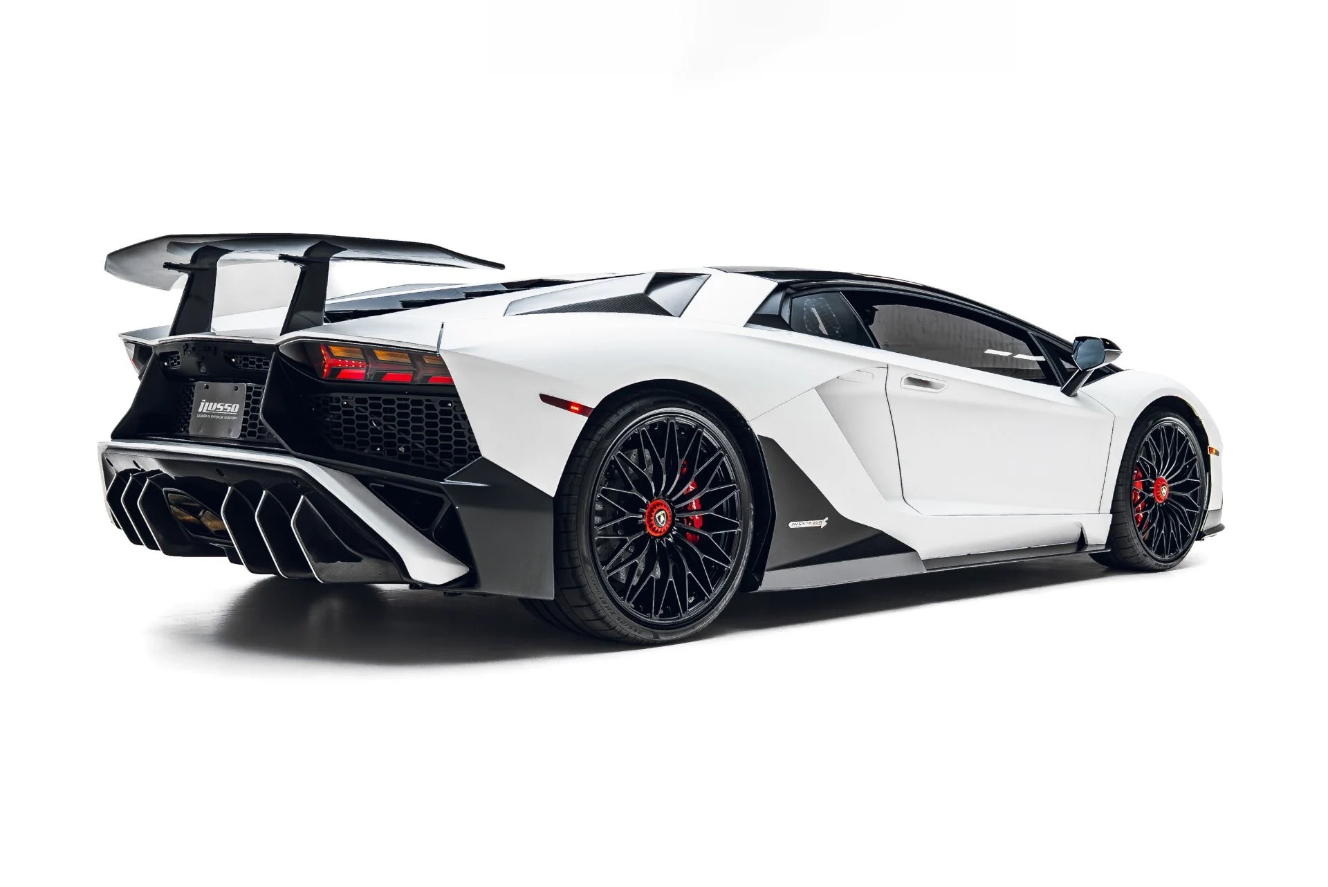 mph009_3773593952_Used_2018_Lamborghini_Aventador_LP_740_4_S_1783639881_ebbac6edf2