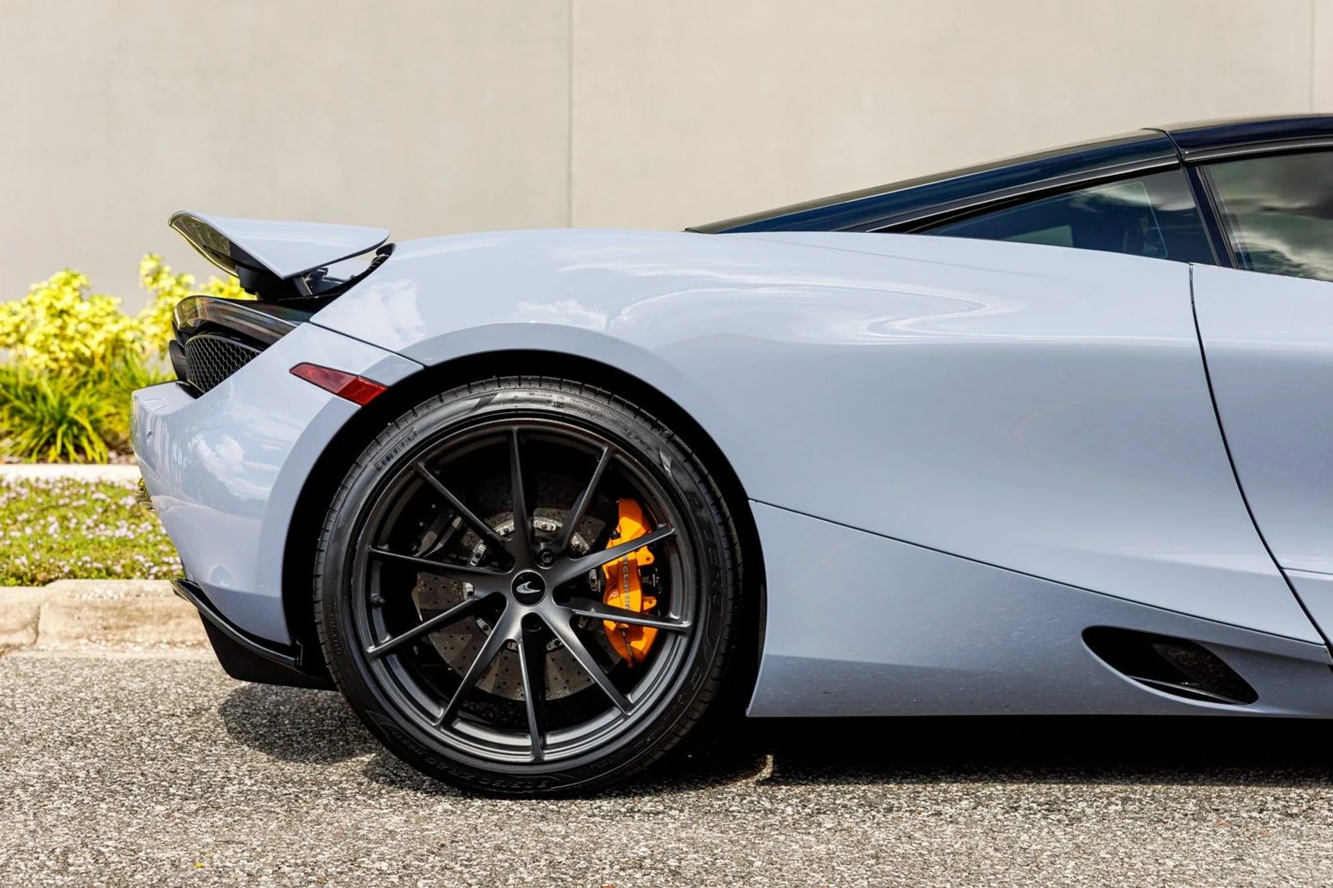 mph009_3778615931_613_p10_l_bc7ab672ac