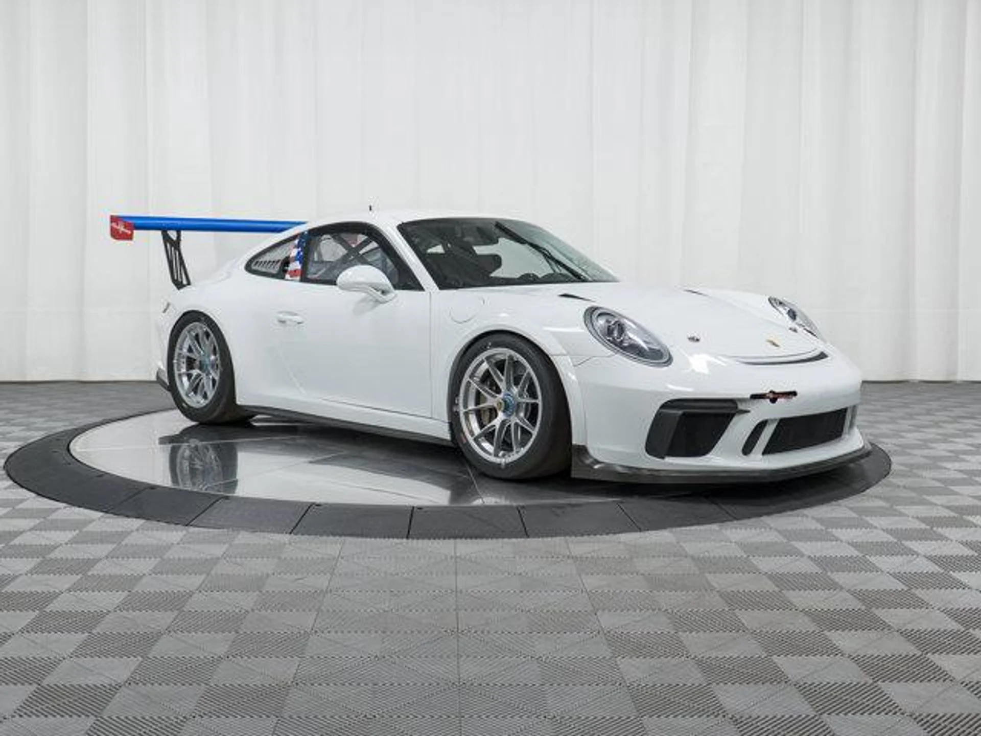 mph009_3781156590_h_Cx9n_Ks_GA_Fl_F_Yzz_P5tigyw_Xp_Gdo_10becc6f81