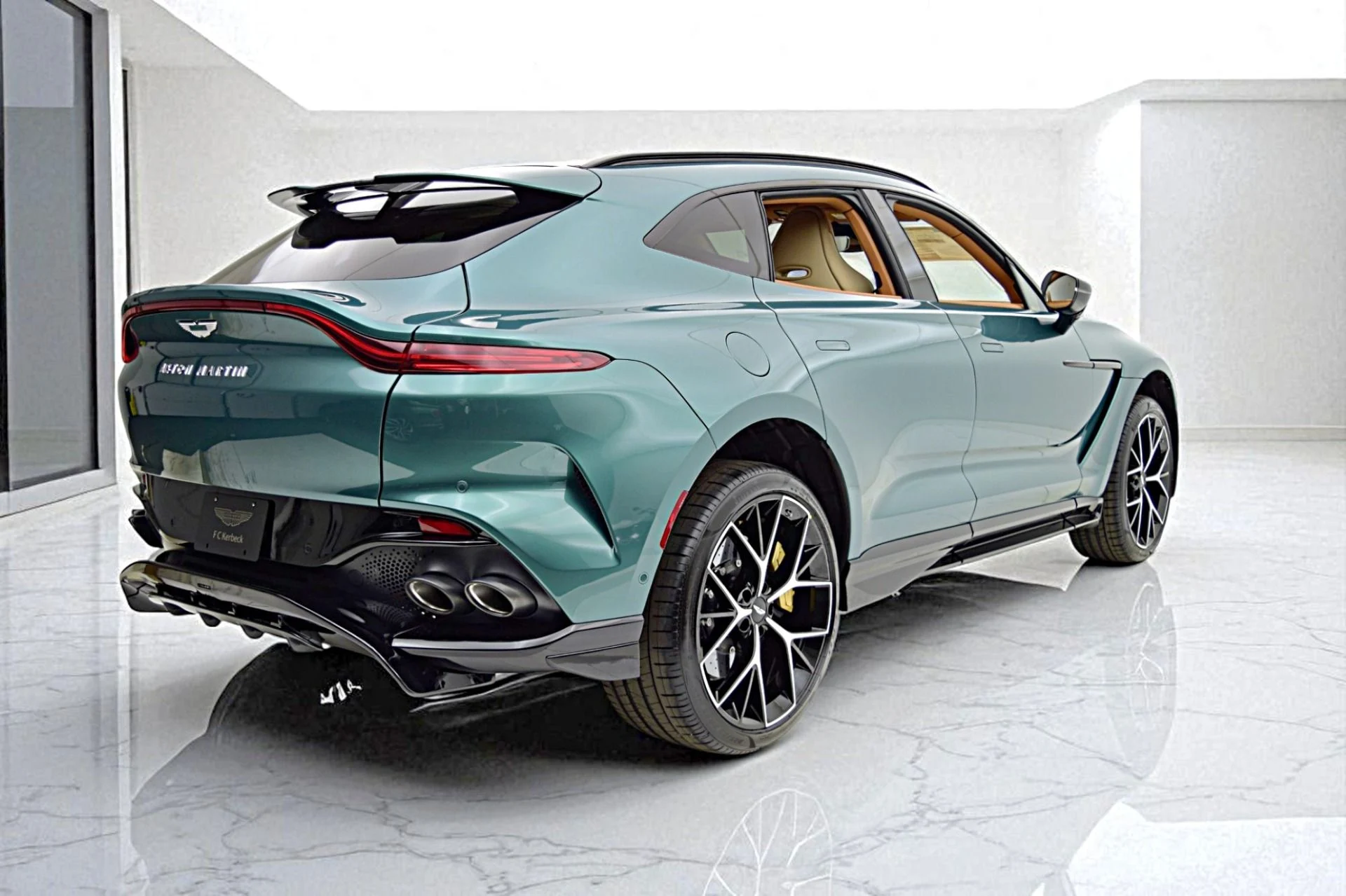 mph009_3788263142_New_2025_Aston_Martin_DBX_707_86a7cbe1d4
