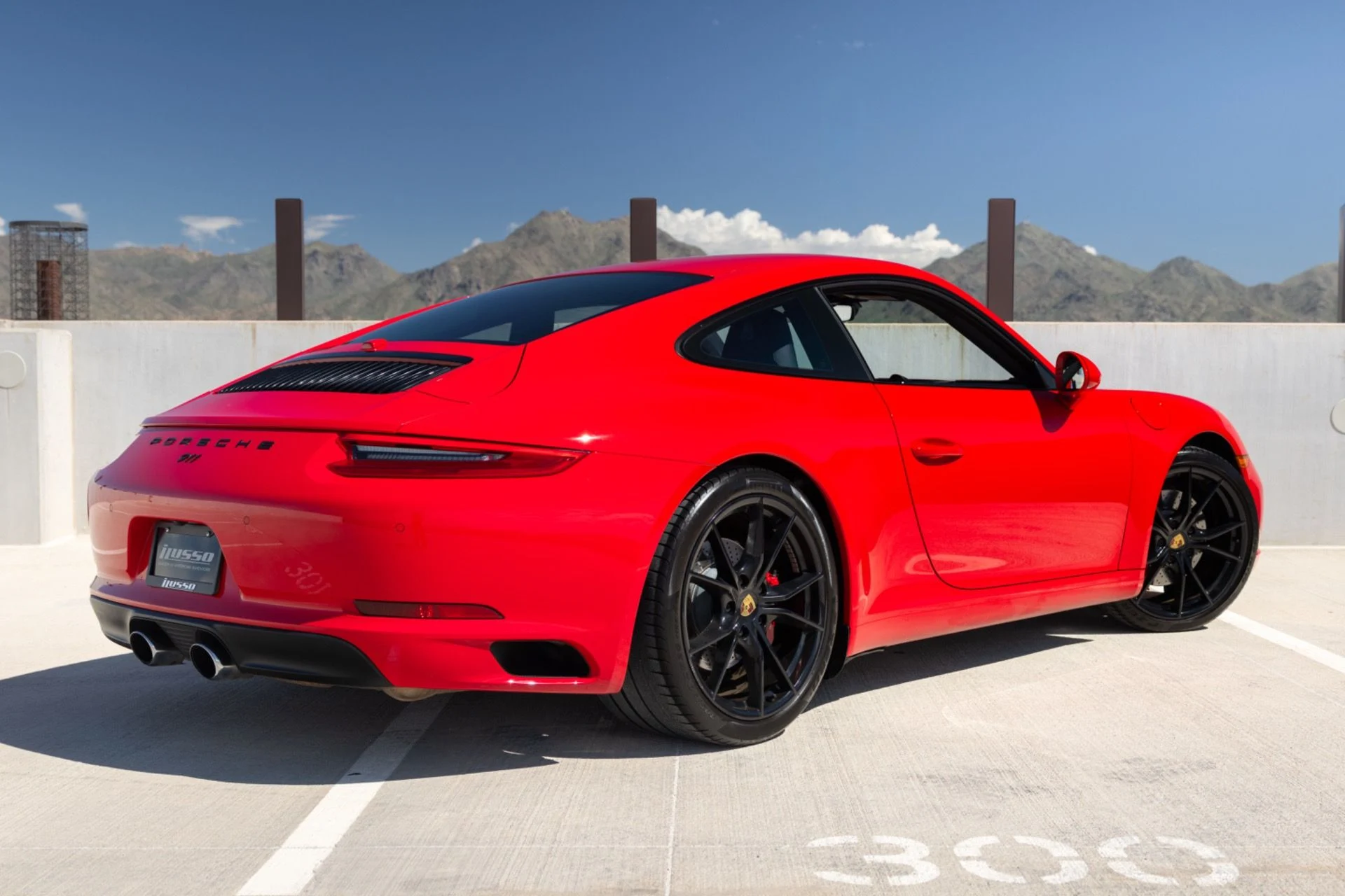 mph009_3789500716_Used_2018_Porsche_911_Carrera_S_1791834249_8b5bebcae5