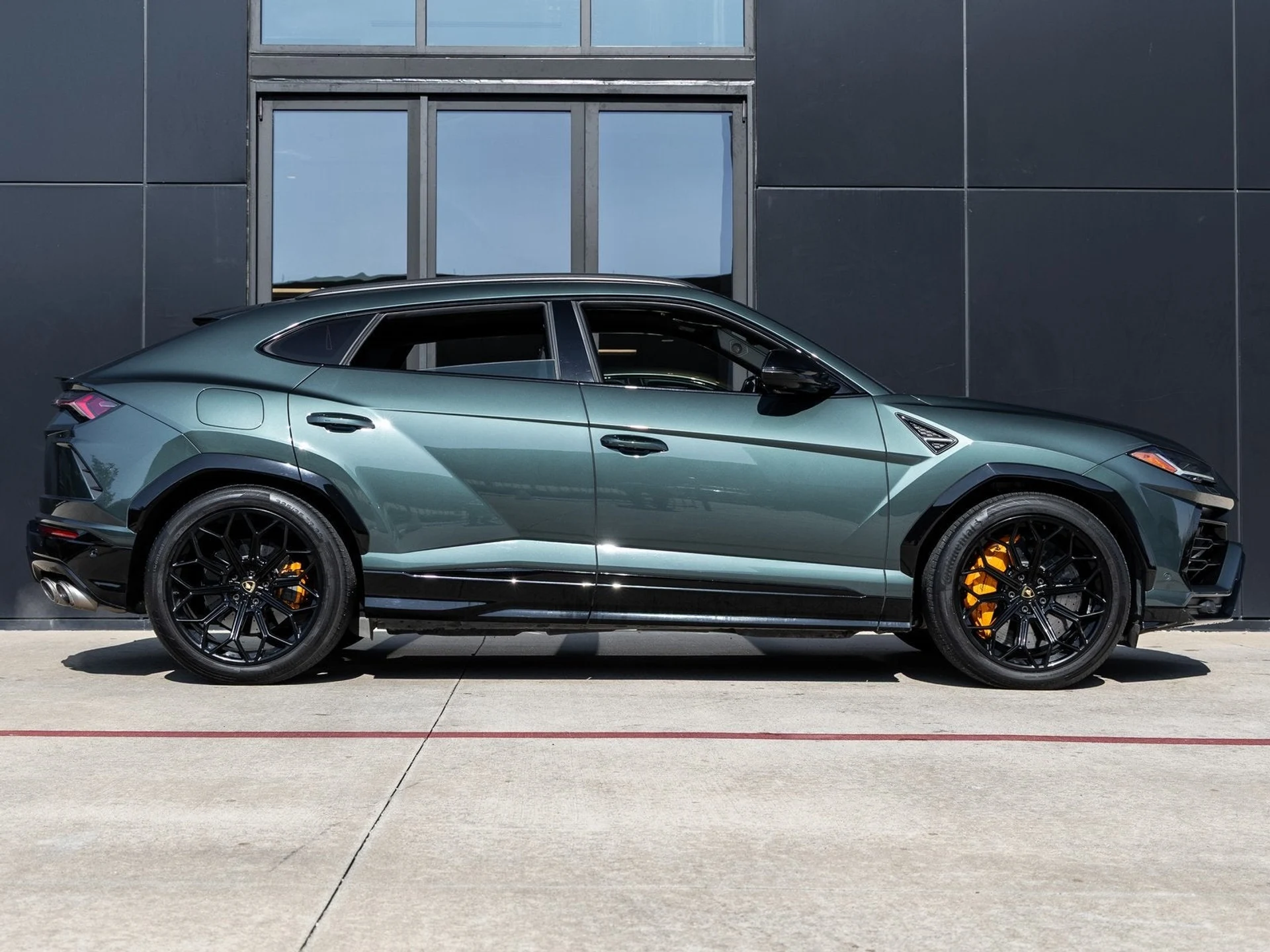 mph009_379830036_10_ef46ee7f2b