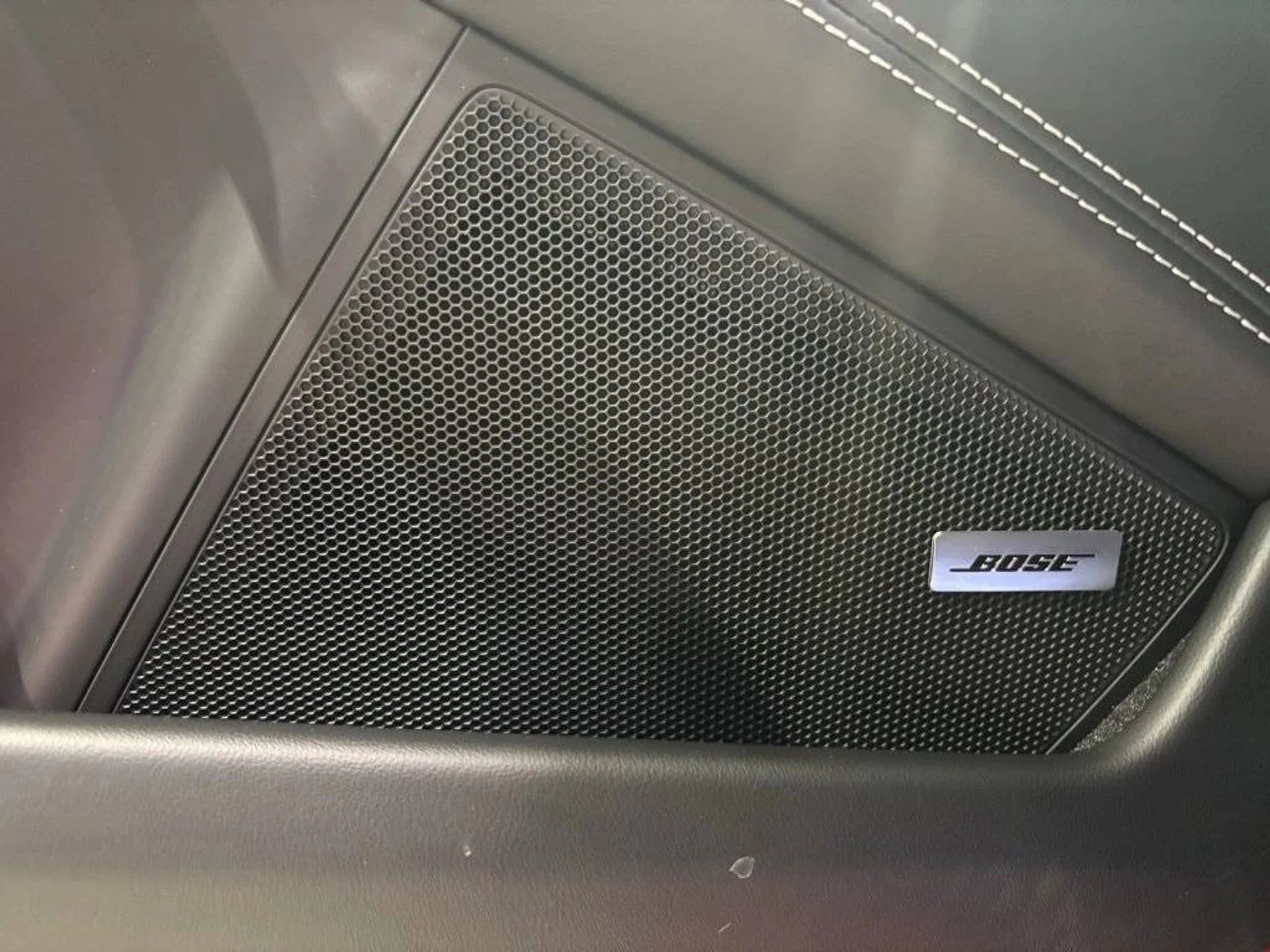 mph009_3801571109_adb1b0a9895bb11acbcae402ec179f82x_3febfdd285