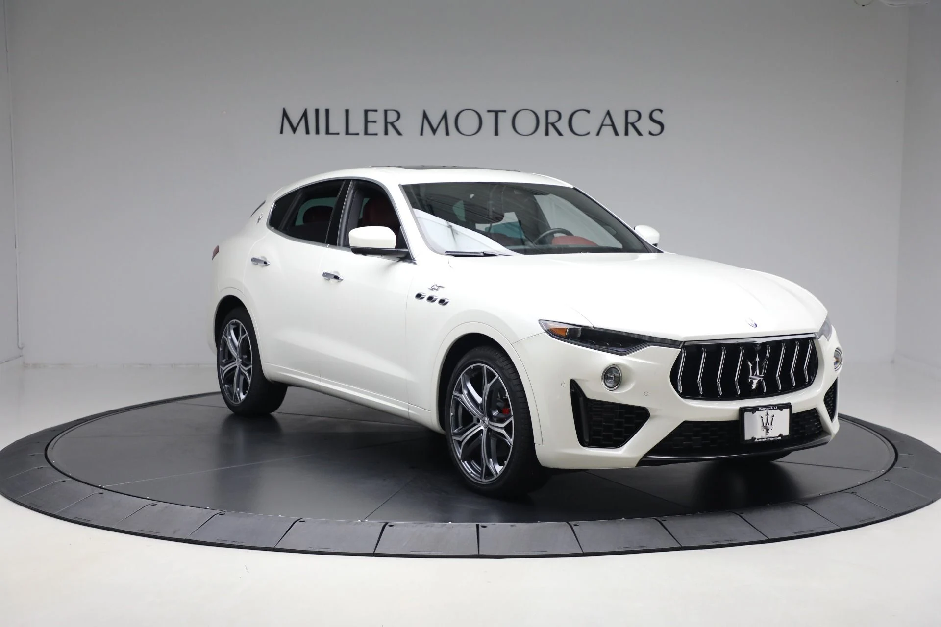mph009_380443320_Used_2022_Maserati_Levante_GT_ca313d394c