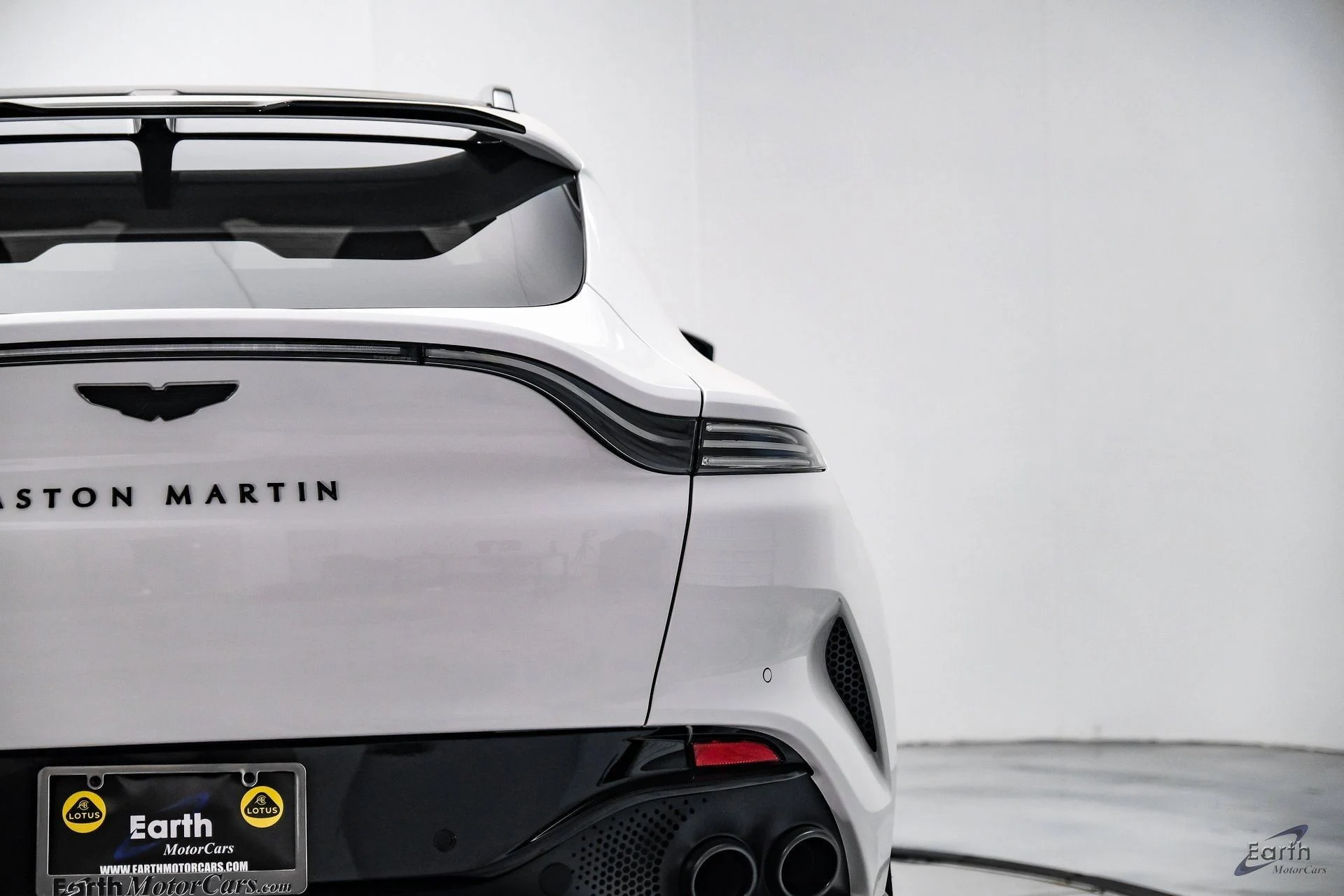 mph009_3808201593_a369c931c7f218f95bedef1b9f082c4dx_545b796533