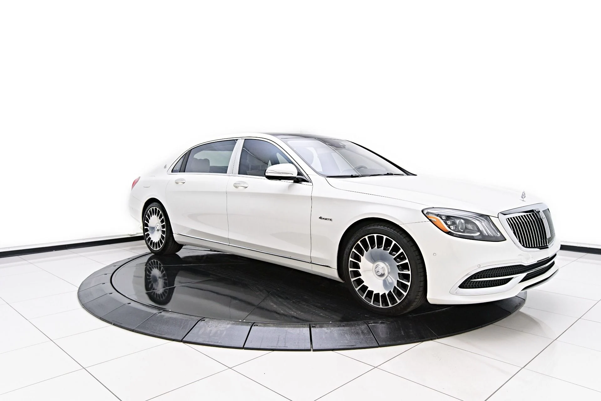 mph009_380944814_Used_2020_Mercedes_Benz_S_Class_Maybach_S_560_1686091105_3a0abf4906