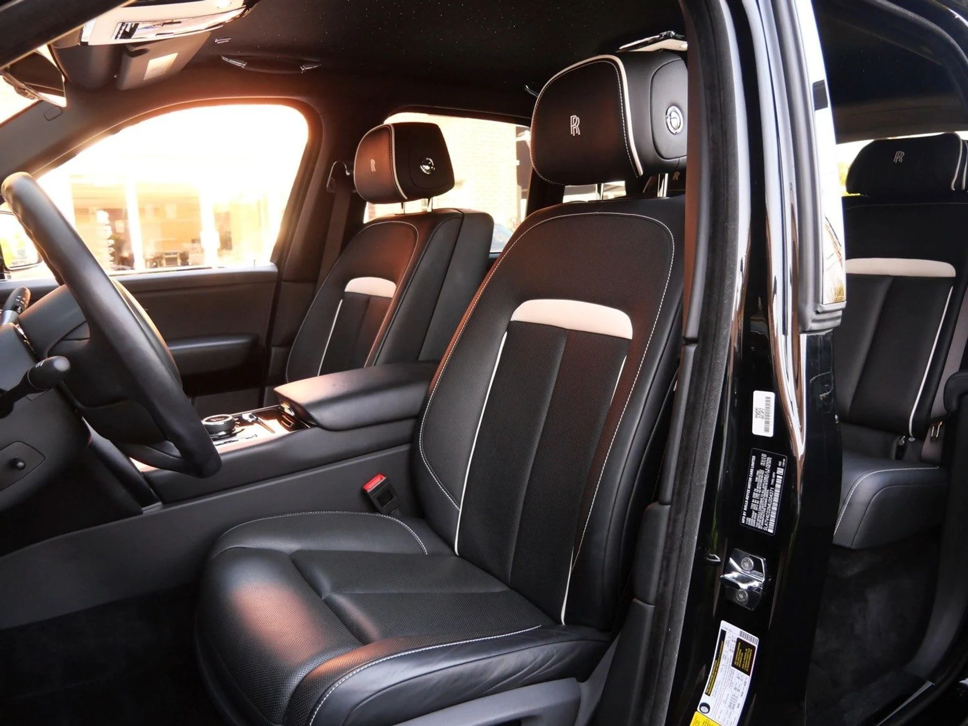 mph009_3812829463_10632545a99f0103034b6b4470911d31x_0eef31c34b