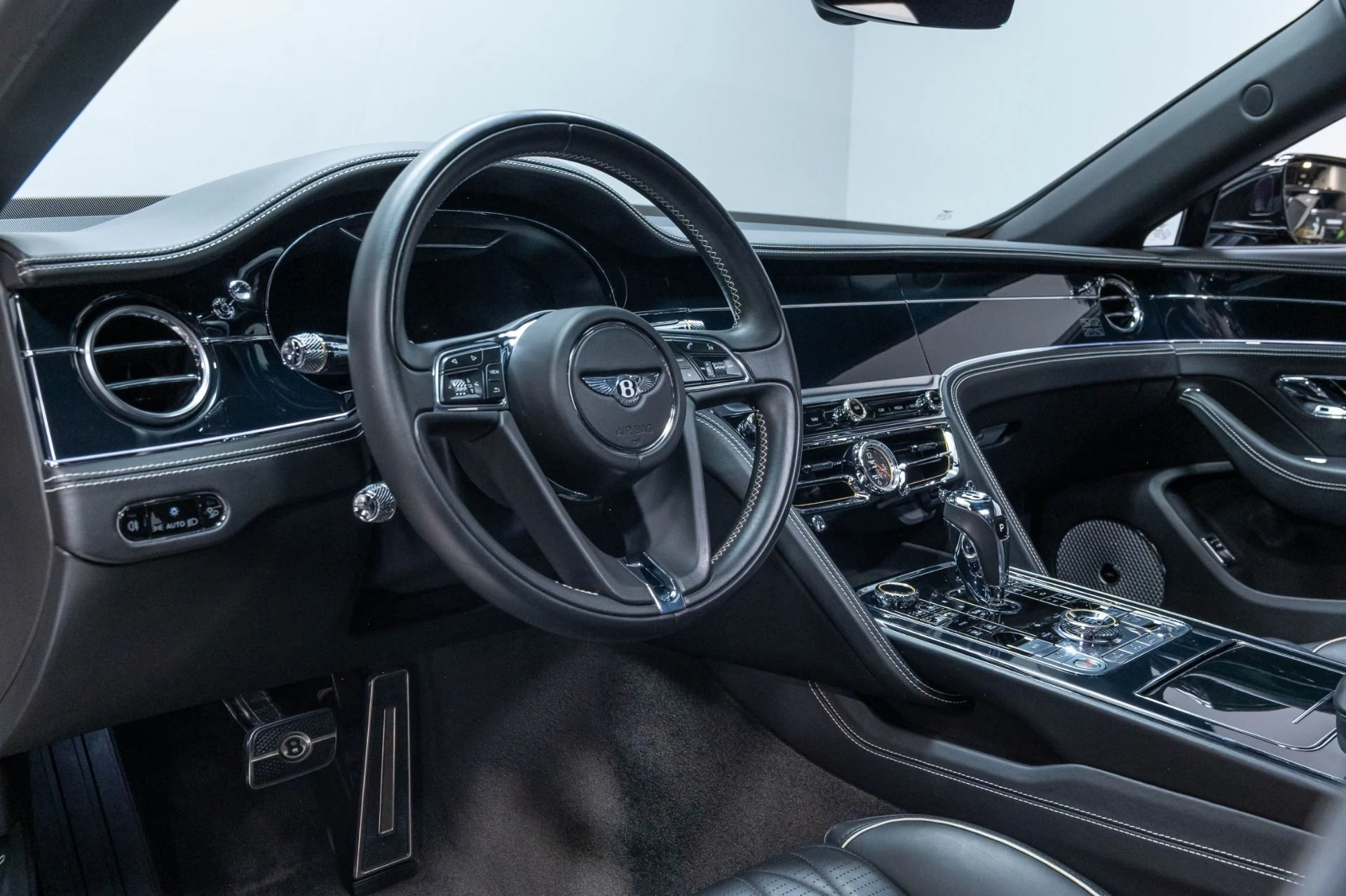 mph009_3819706296_Used_2020_Bentley_Flying_Spur_W12_1785337443_0e35c75c05