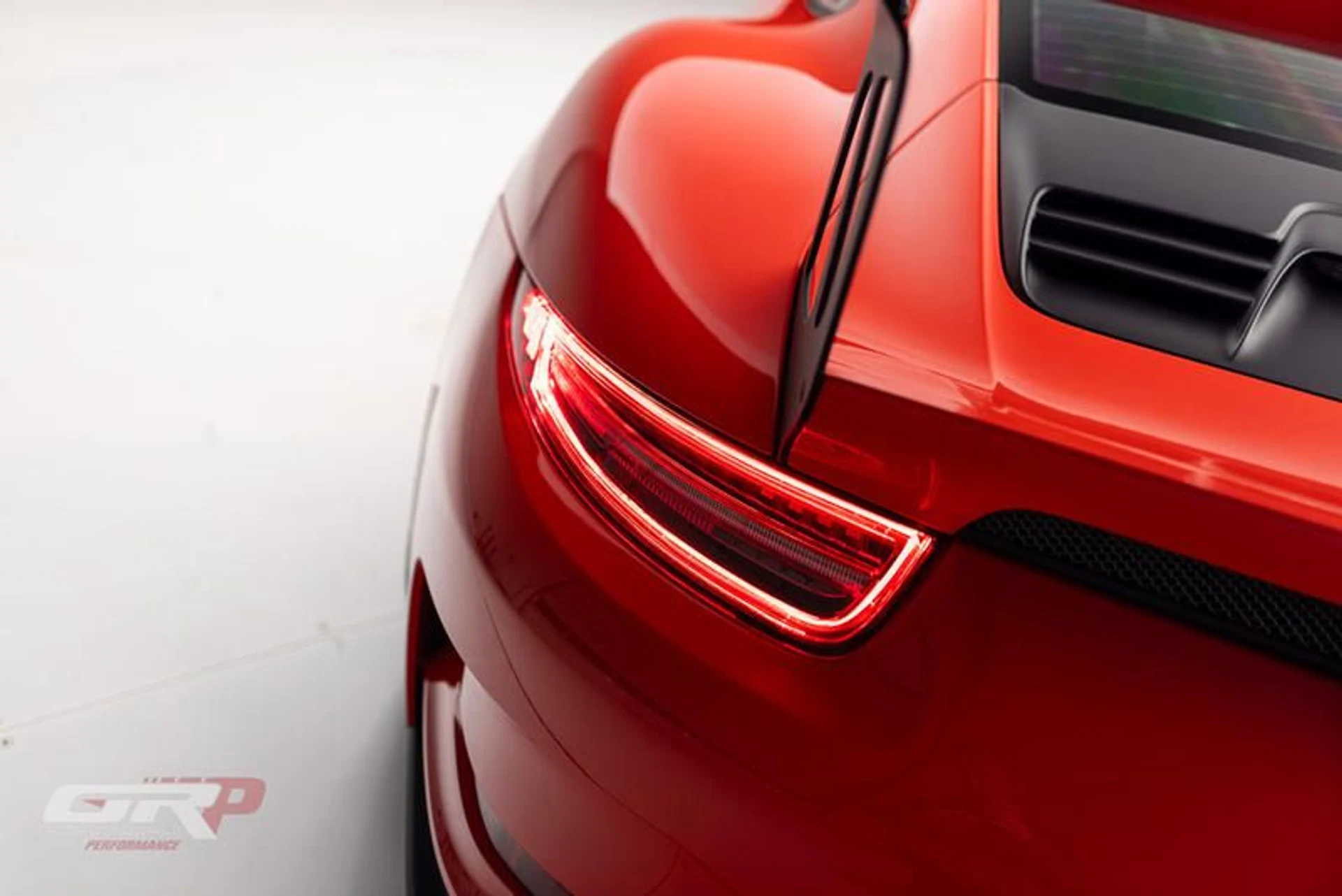 mph009_3821415464_EAC_9_F1_D7_7_A60_4_A40_9639_4665_B96377_C5_2053fd5276