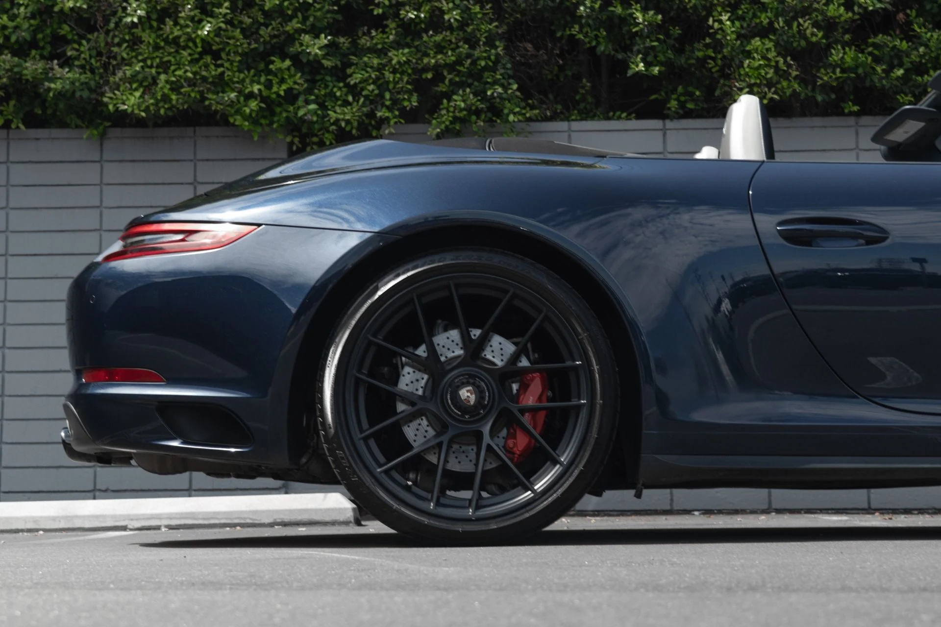 mph009_3838341403_Used_2017_Porsche_911_Carrera_GTS_1758659298_31d8a90b52