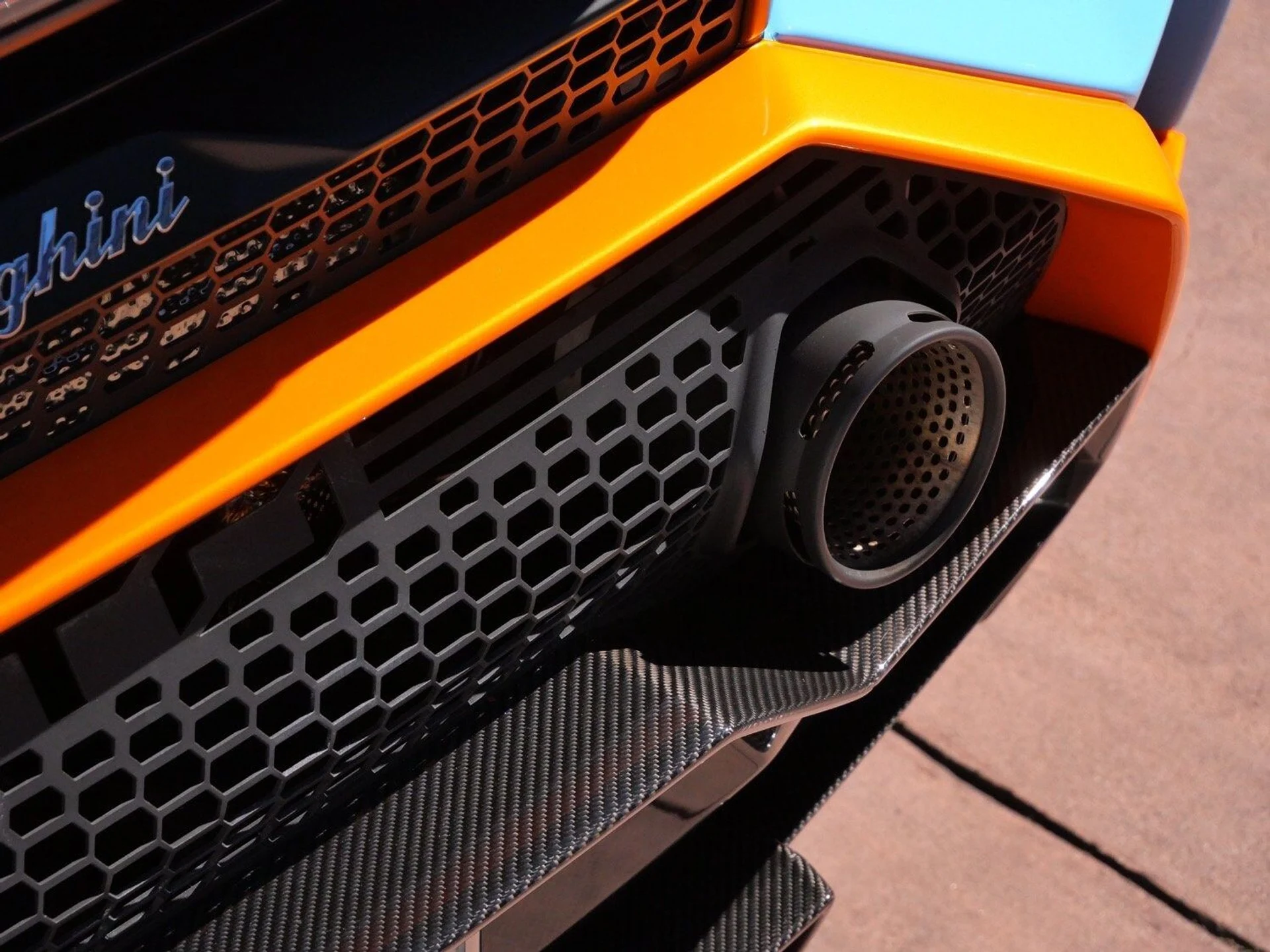 mph009_3842625713_68c55ae8342444d0521beae9f94d5e26x_785e1f25de