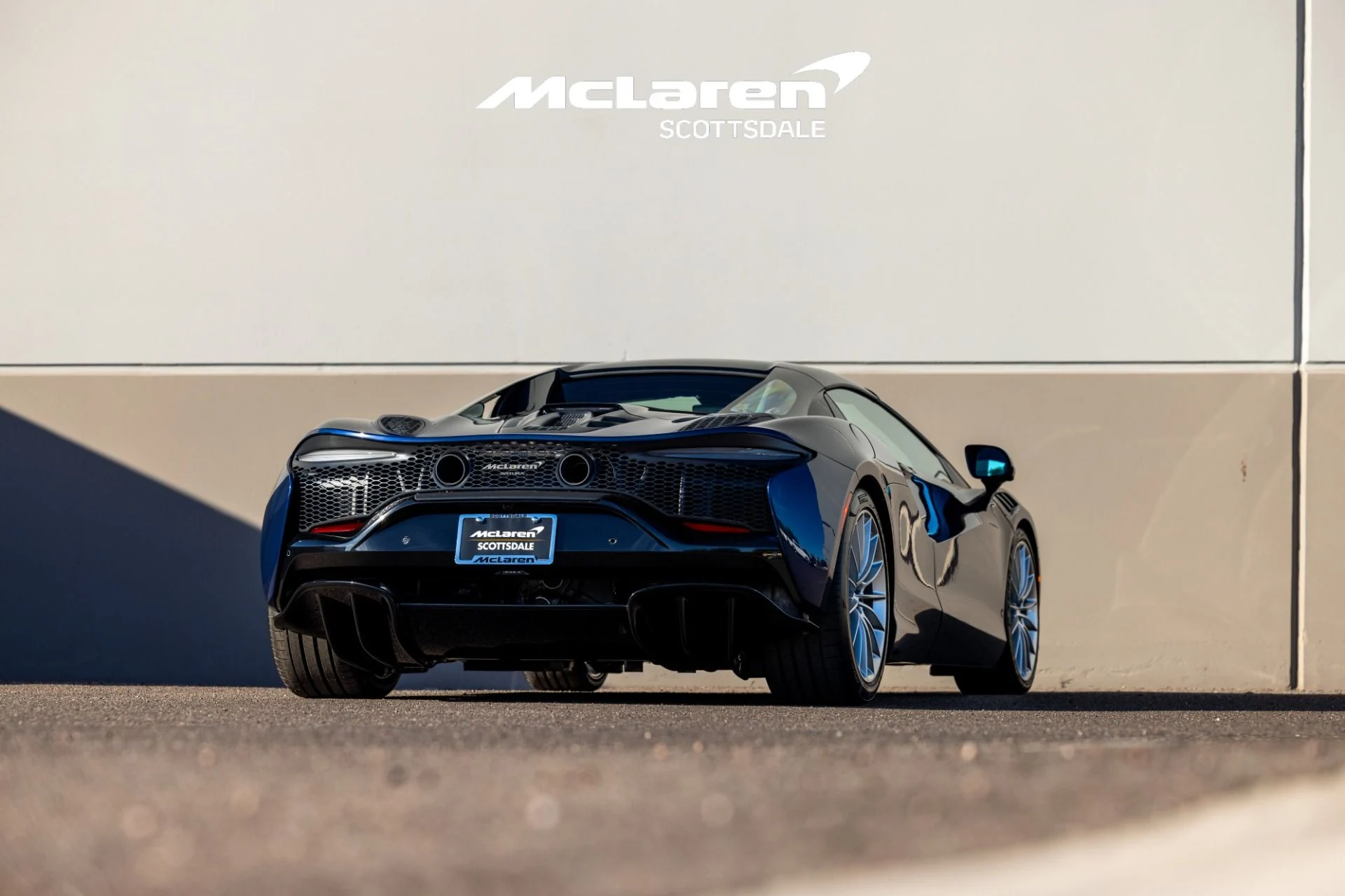 mph009_3844385185_Used_2025_MCLAREN_ARTURA_Performance_1792178036_8c5359ddbf
