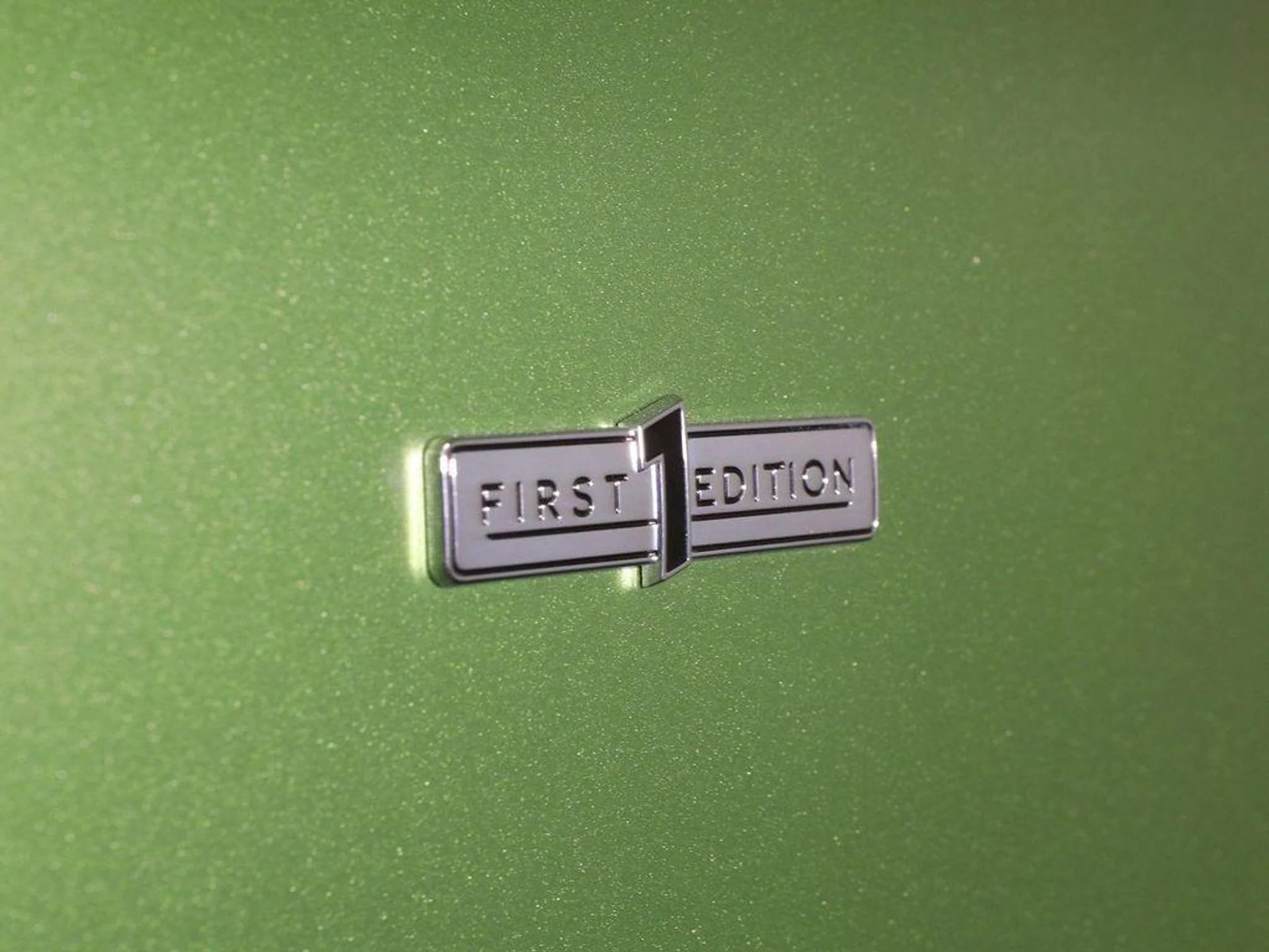 mph009_3846538608_f_Kzx_DJI_7_CY_Ysgo_EW_Rvwrib_Fs_9f9ce7c725