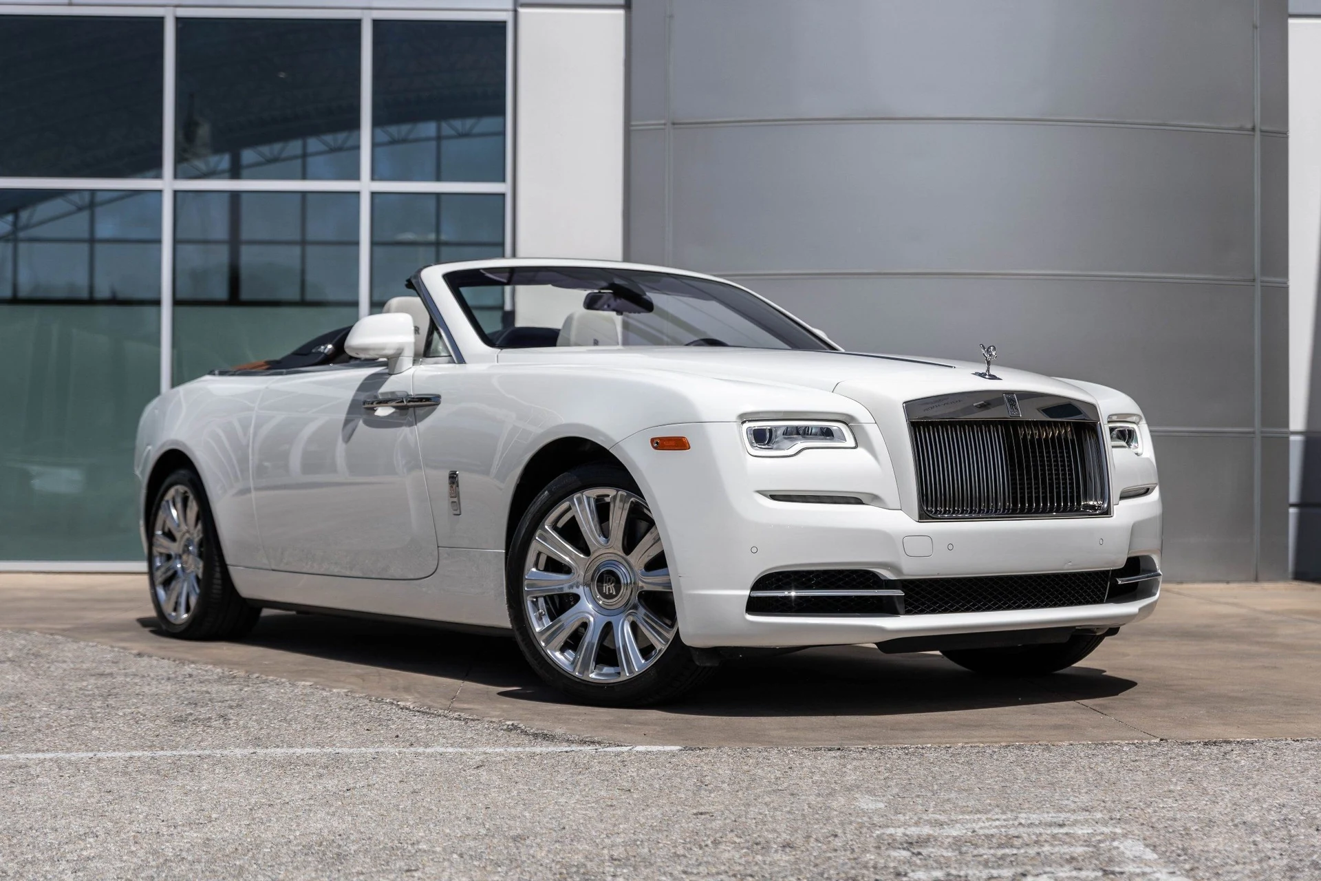 mph009_3848716043_Hi_Tech_Luxury_Imports_LLC_SCA_666_D50_HU_107224_image_9_423439b26a