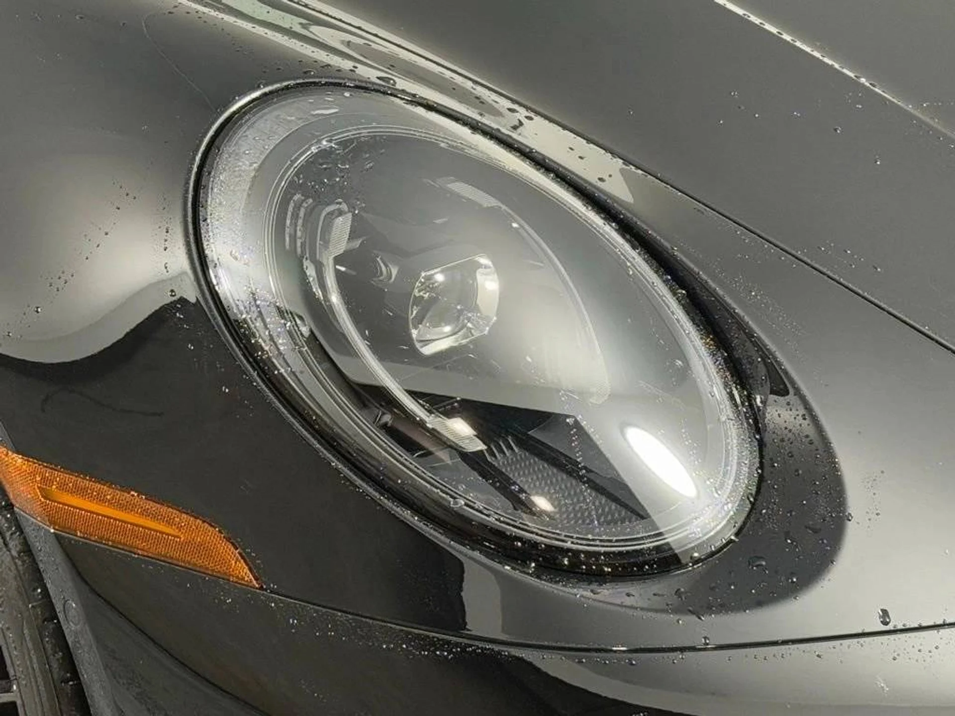 mph009_3855337840_1280_a2ccb82c22