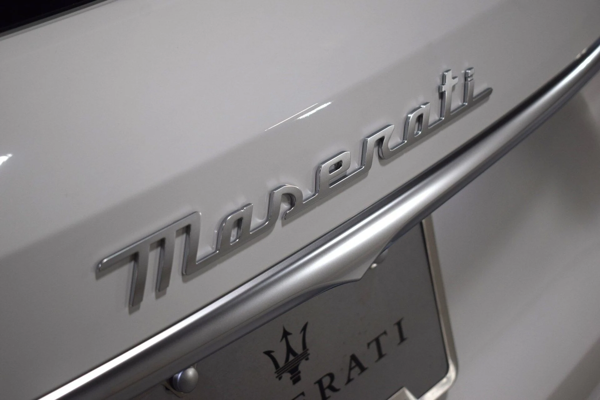 mph009_3858172725_2a7987b425a00e3726b725f21ac4f352x_1fdbcd3d81