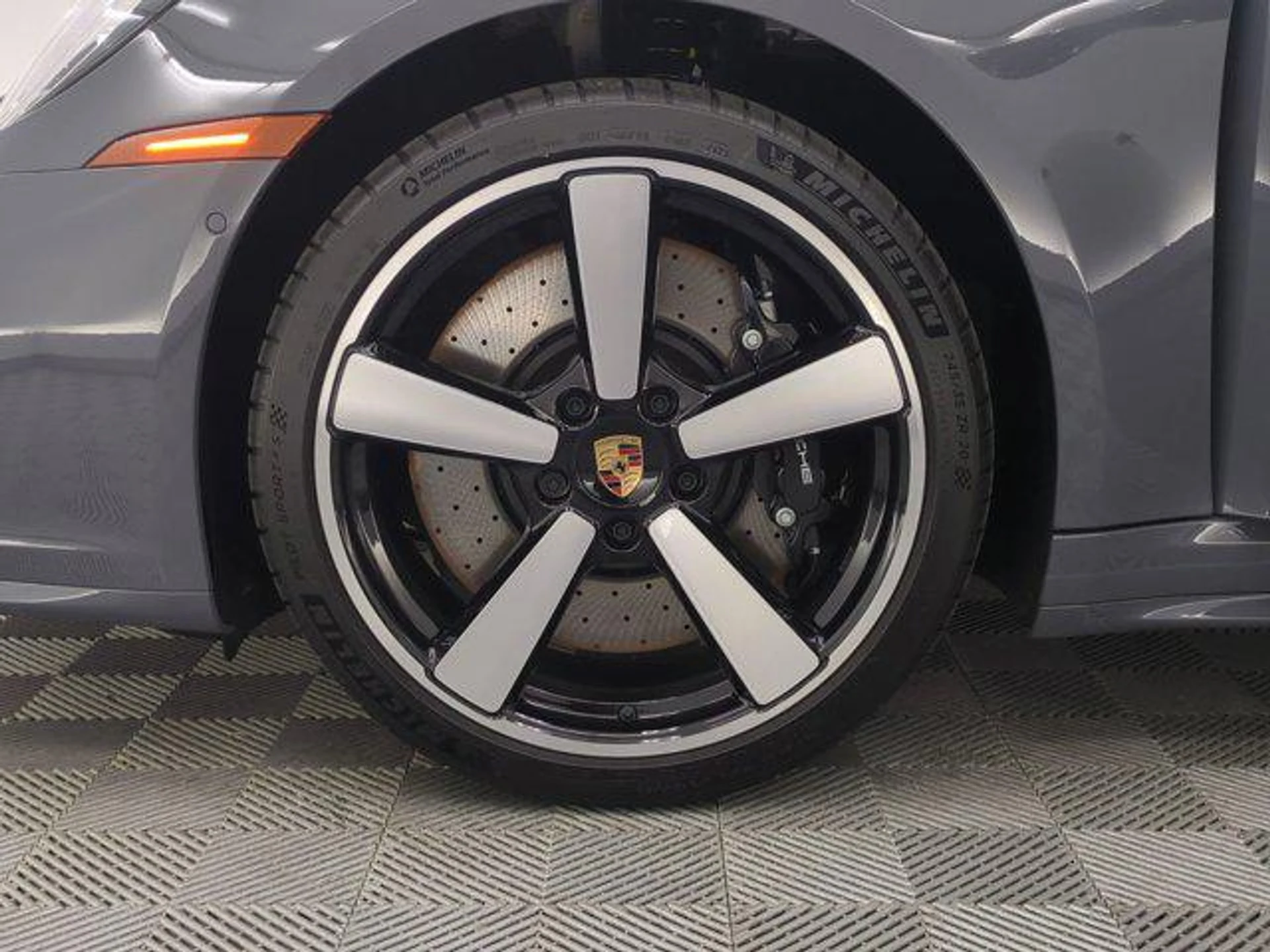 mph009_3862710797_AC_Cg_Ccqlkex96_Y_Zaer4_FW_7_Hrk_YY_cee21f27cb