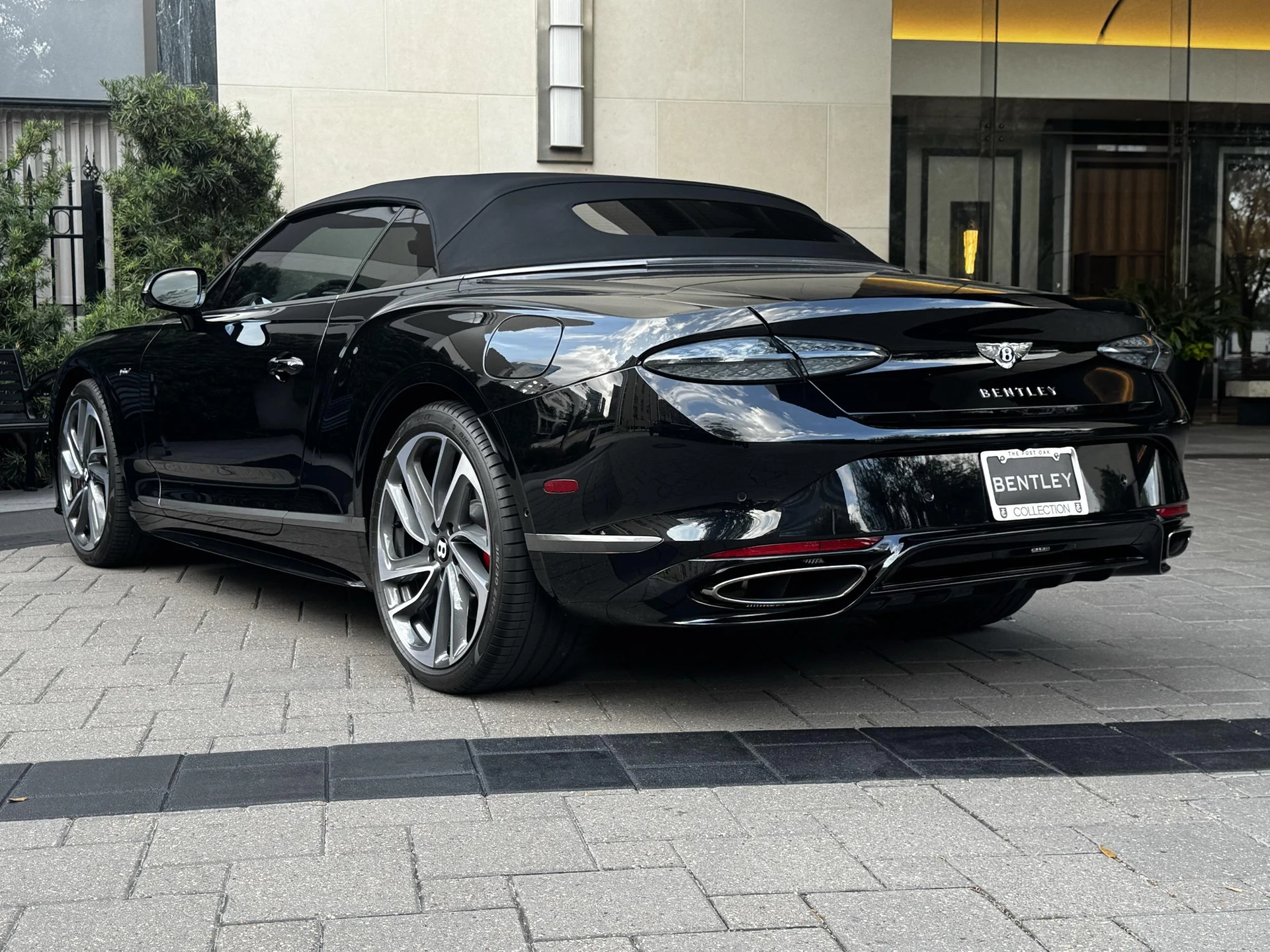 mph009_3863218654_475223538_691f380da0633f90835c23c6_11a98f1a9a