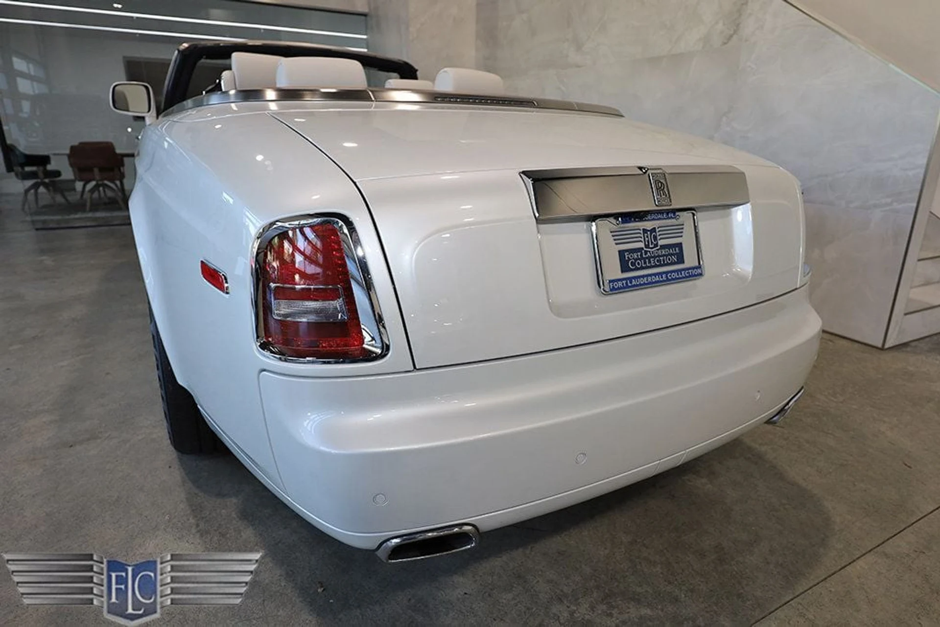 mph009_386581445_used_2017_rolls_royce_phantom_dropheadcoupe_9689_22945304_10_1024_a73b80e810